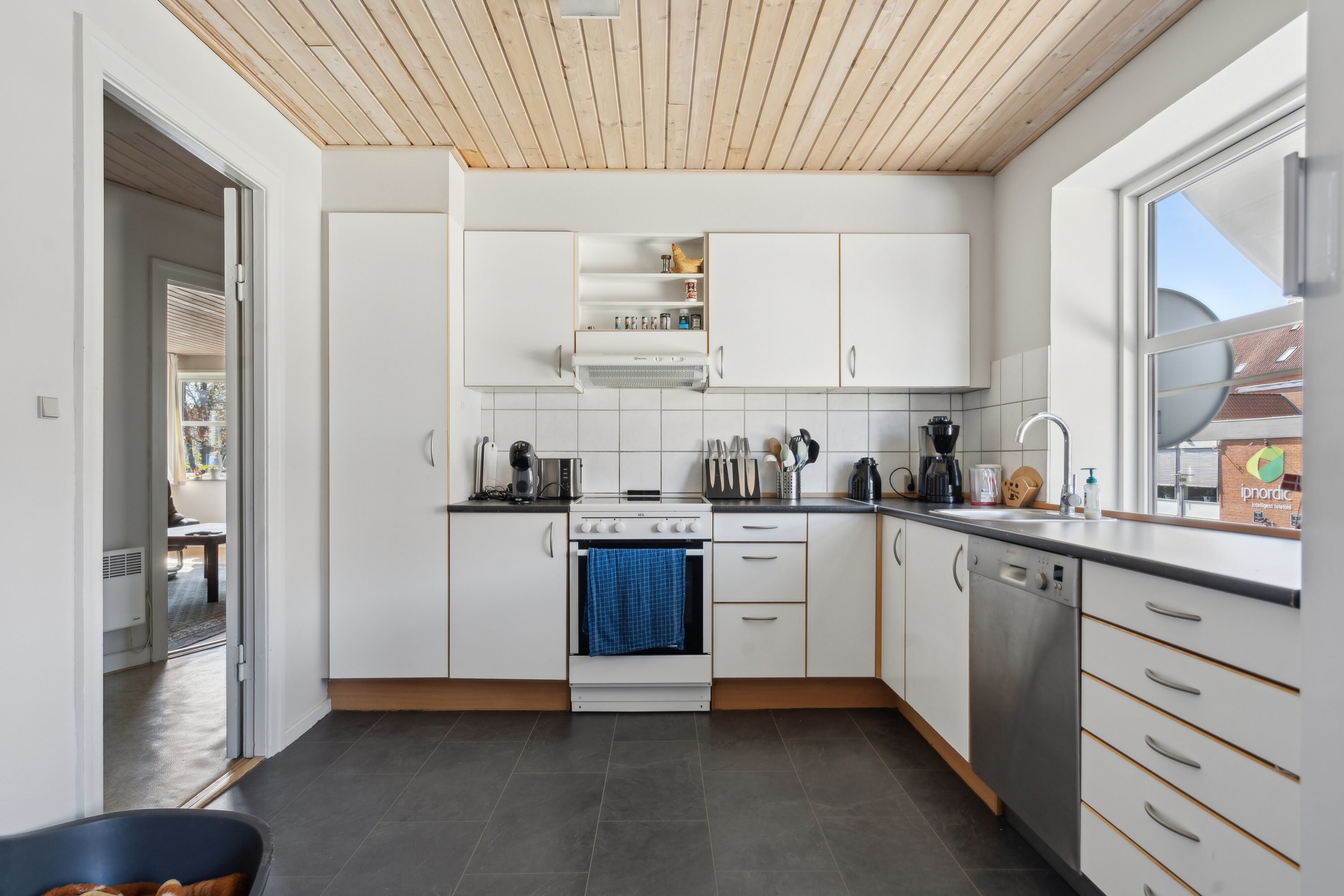 Fremhævet køkken - 1. sal billede i fuldskærmstilstand. Billede af Fredensgade 16, 6300 Gråsten