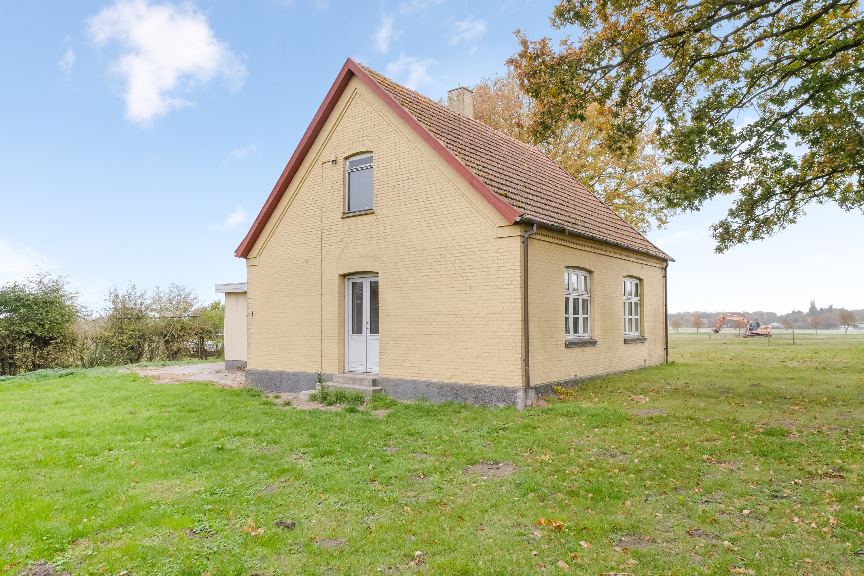 Fremhævet bagside billede i fuldskærmstilstand. Billede af Smedegyden 1, Hjulby, 5800 Nyborg