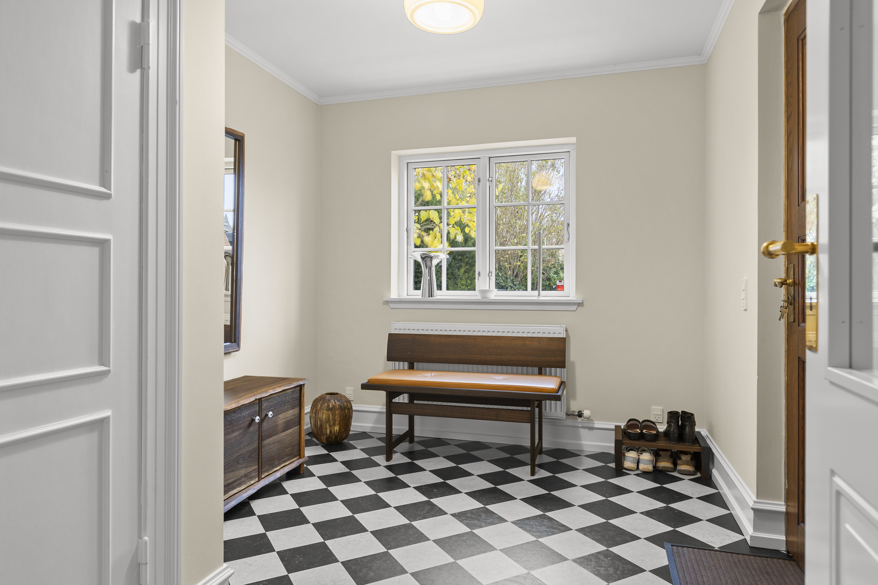 Fremhævet entré billede i fuldskærmstilstand. Billede af Lundevej 26, 4400 Kalundborg