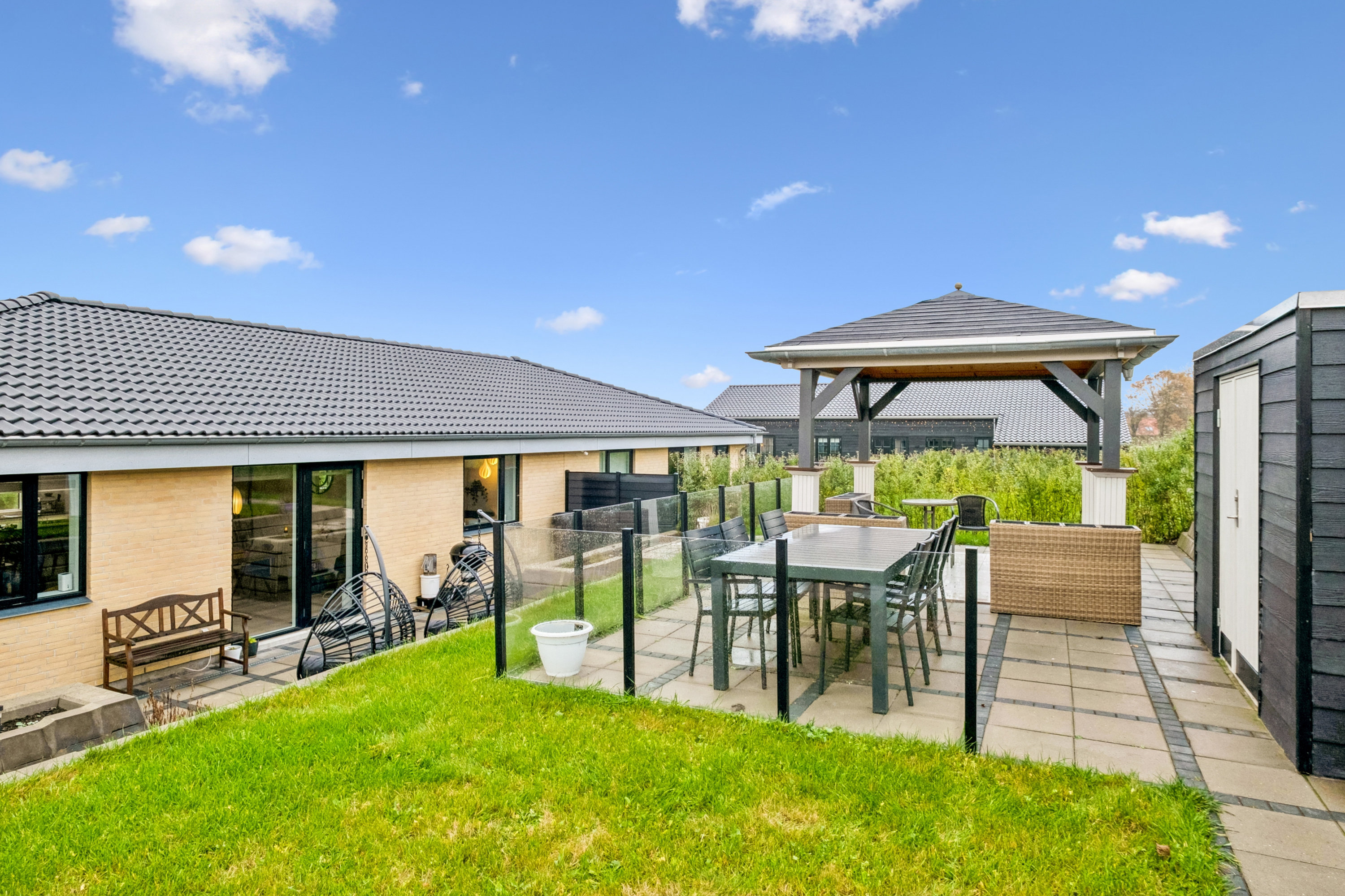 Fremhævet have billede i fuldskærmstilstand. Billede af Majblomsten 6A, Egebjerg, 8700 Horsens