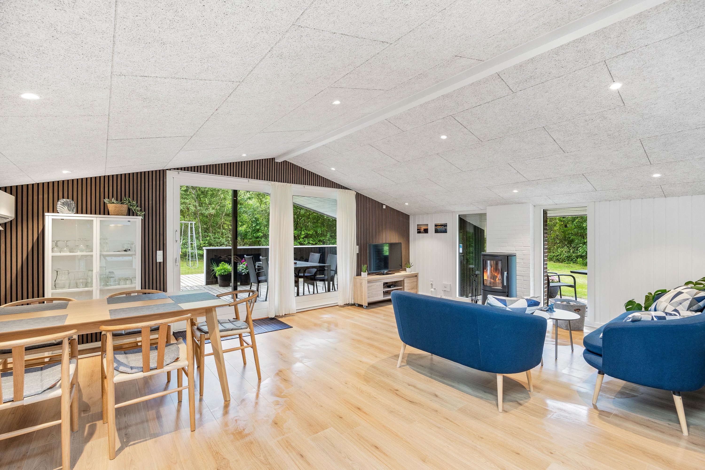 Miniaturebillede 2: . Billede af Humlegårdsvej 10, Bjerregaard, 6960 Hvide Sande