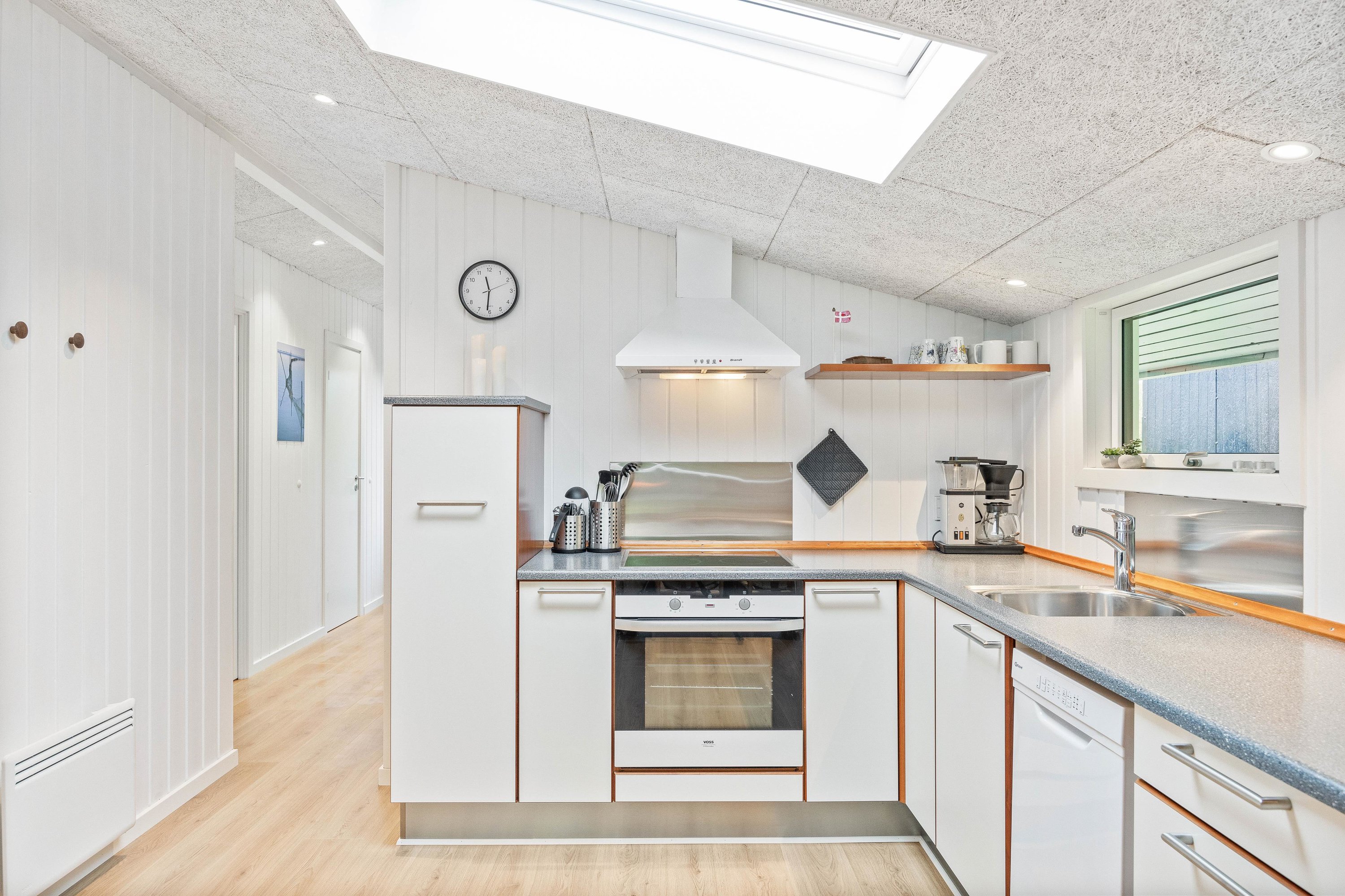 Fremhævet  billede i fuldskærmstilstand. Billede af Humlegårdsvej 10, Bjerregaard, 6960 Hvide Sande