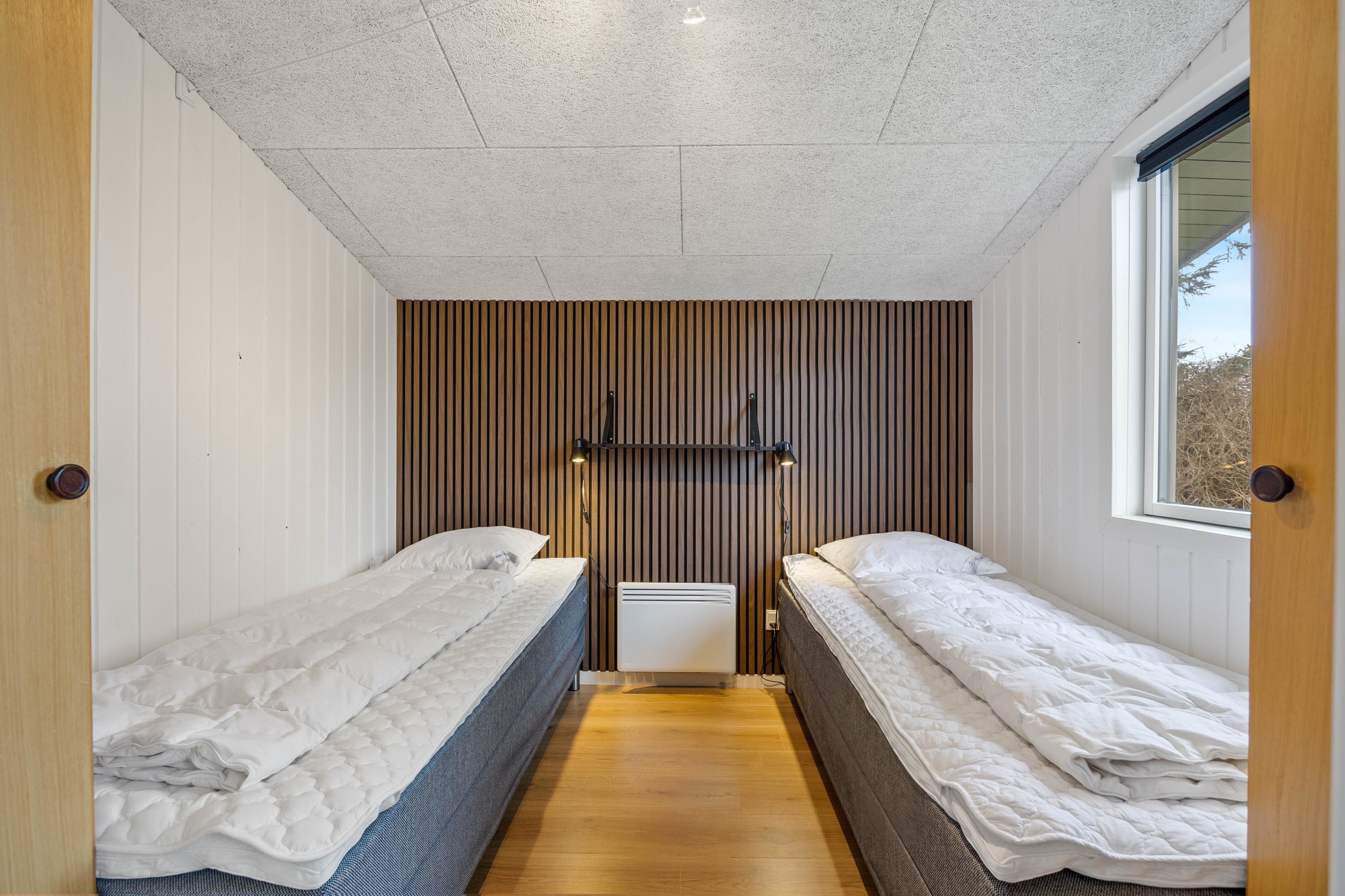 Fremhævet  billede i fuldskærmstilstand. Billede af Humlegårdsvej 10, Bjerregaard, 6960 Hvide Sande