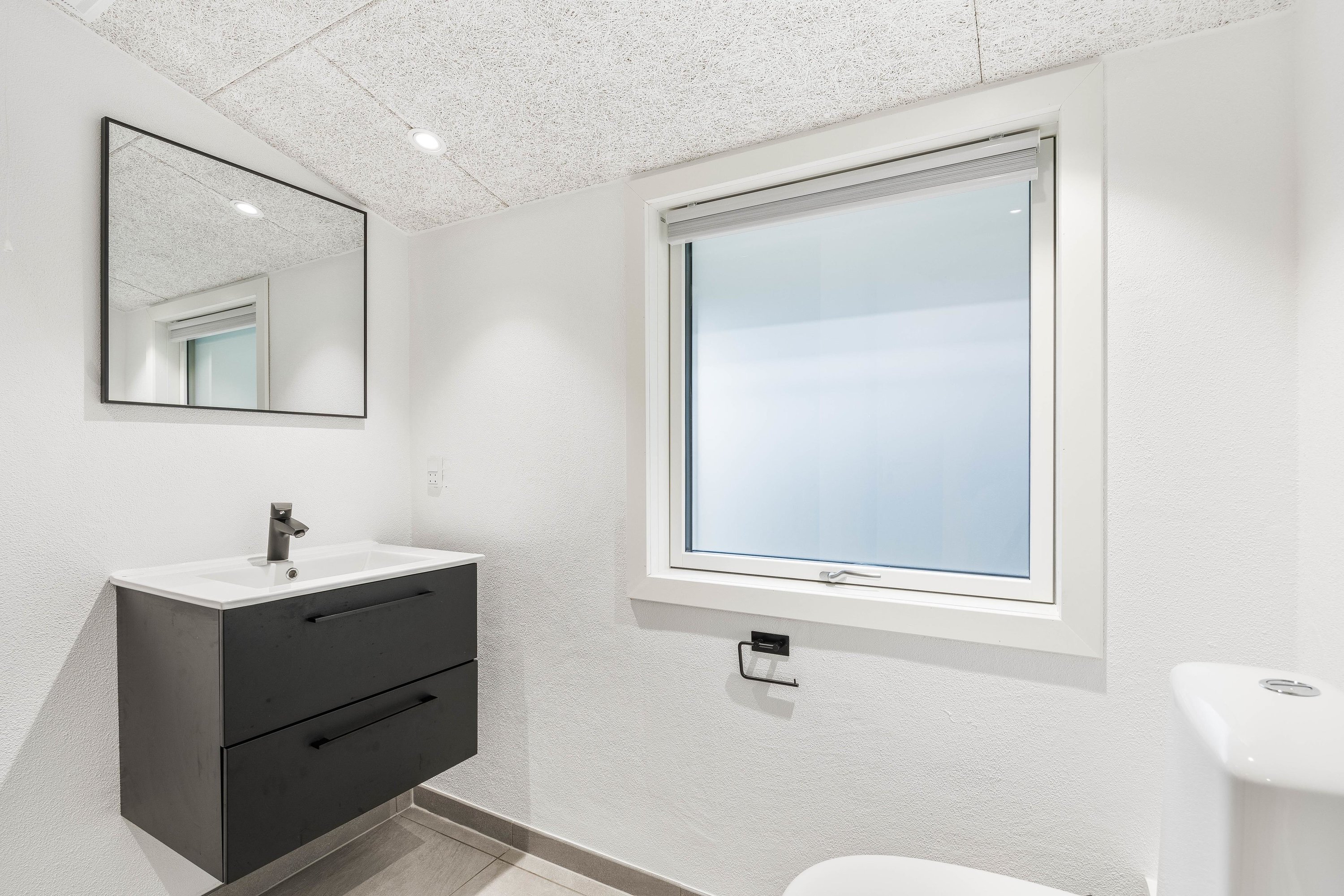 Fremhævet  billede i fuldskærmstilstand. Billede af Humlegårdsvej 10, Bjerregaard, 6960 Hvide Sande