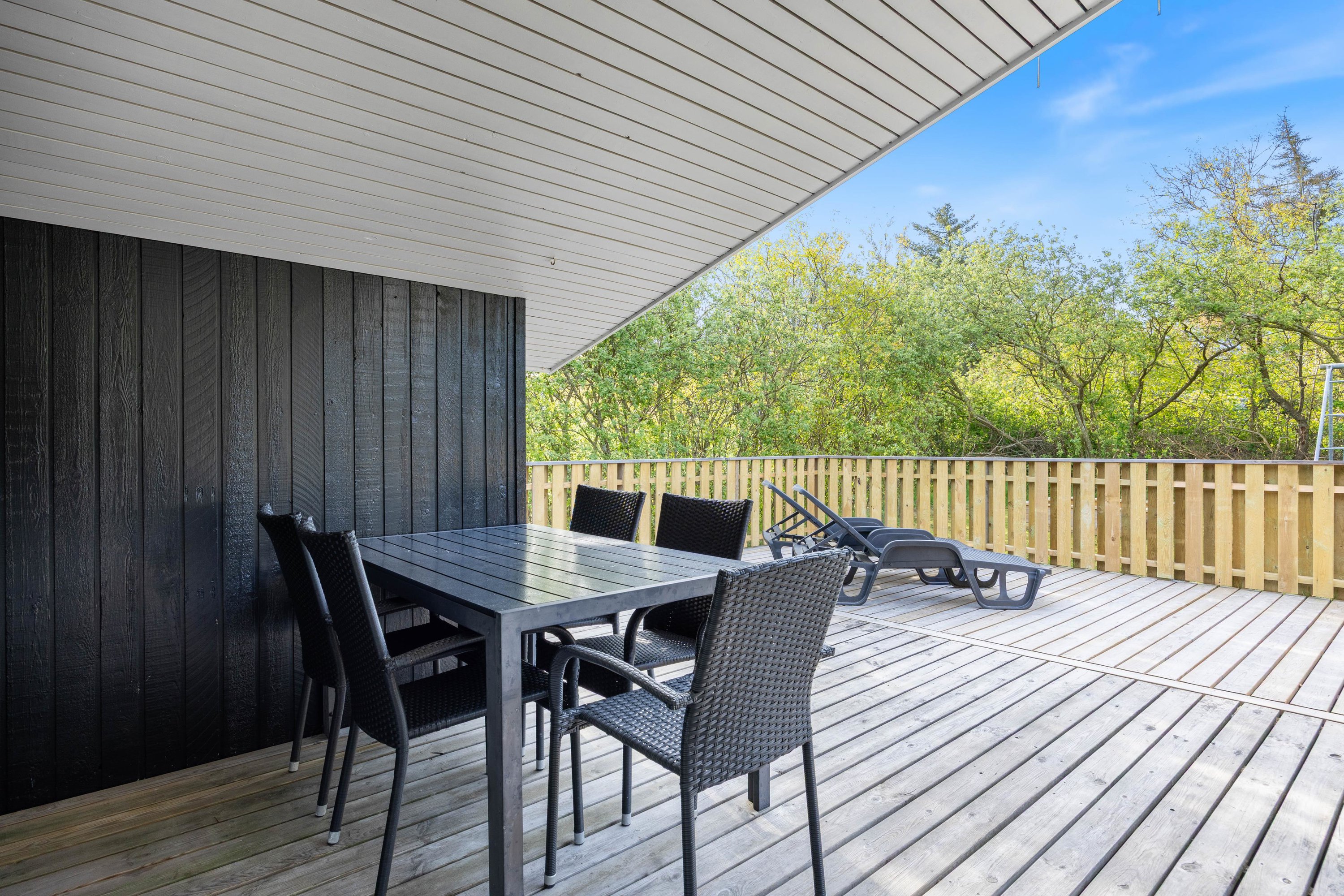 Fremhævet  billede i fuldskærmstilstand. Billede af Humlegårdsvej 10, Bjerregaard, 6960 Hvide Sande