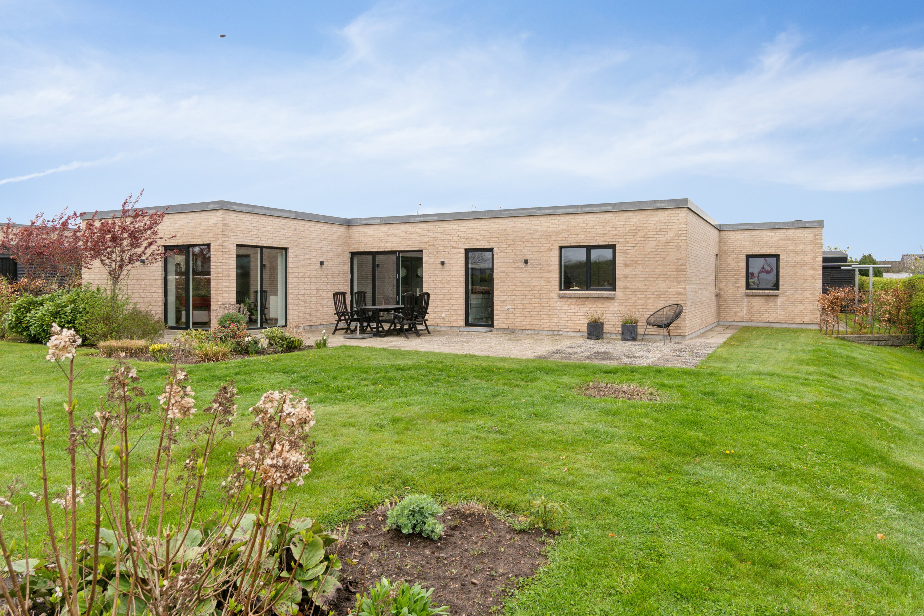 Fremhævet  billede i fuldskærmstilstand. Billede af Morbærvej 27, 8800 Viborg