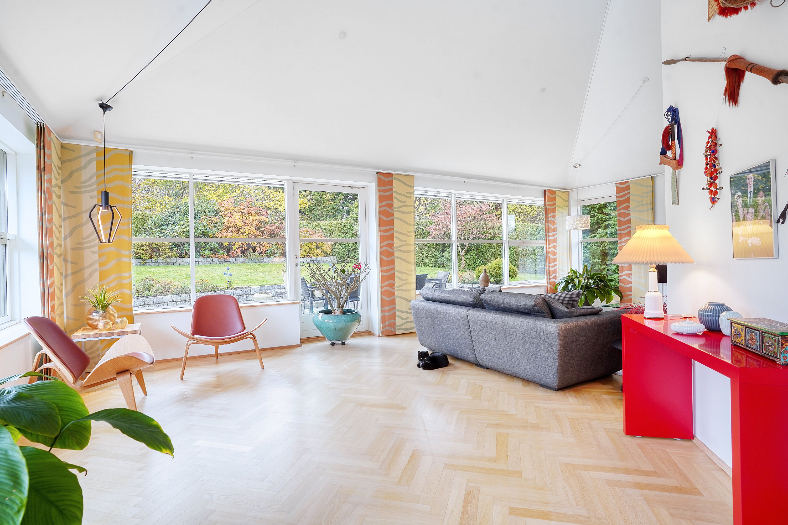 Fremhævet stue billede i fuldskærmstilstand. Billede af Kastaniehaven 5, 3400 Hillerød