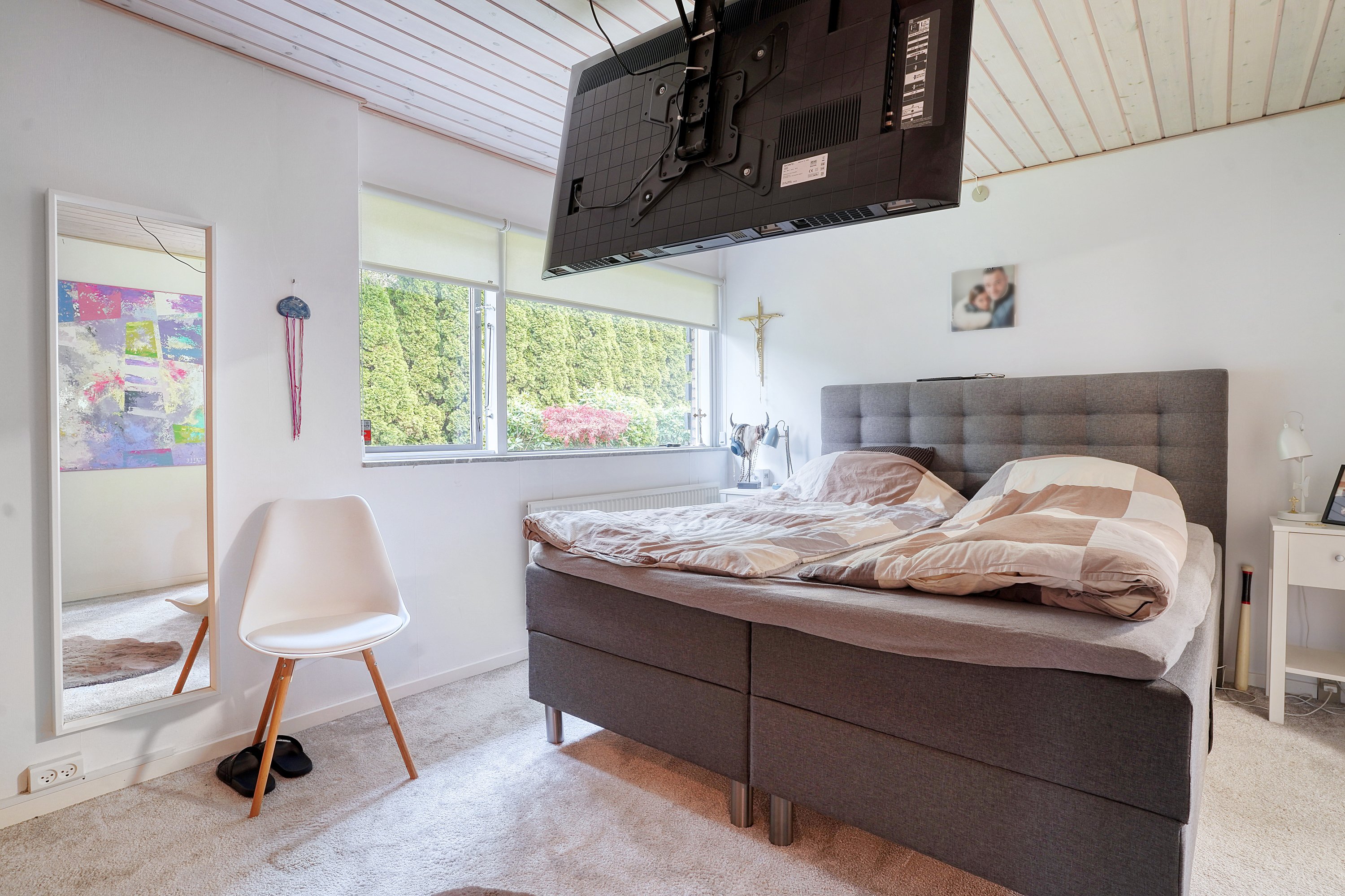 Fremhævet værelse billede i fuldskærmstilstand. Billede af Åvang 71, 3400 Hillerød