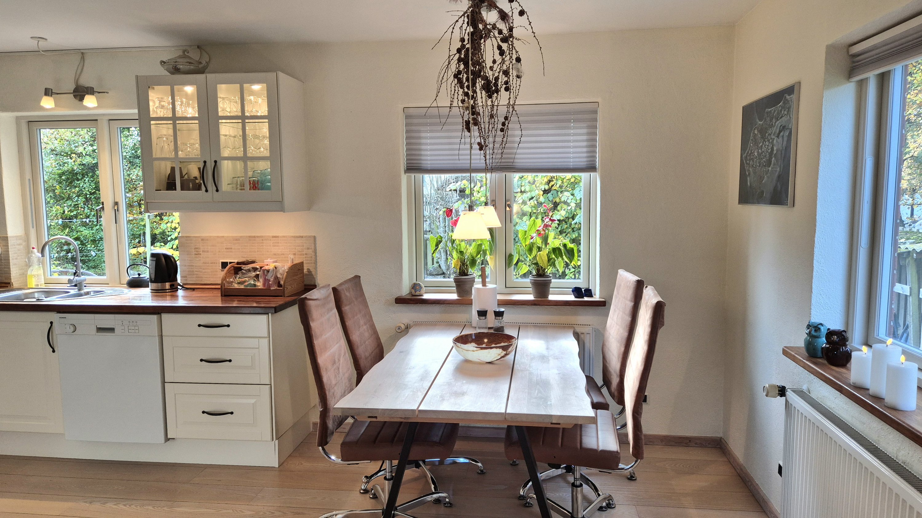 Fremhævet  billede i fuldskærmstilstand. Billede af Becksvej 6, Byrum By, 9940 Læsø