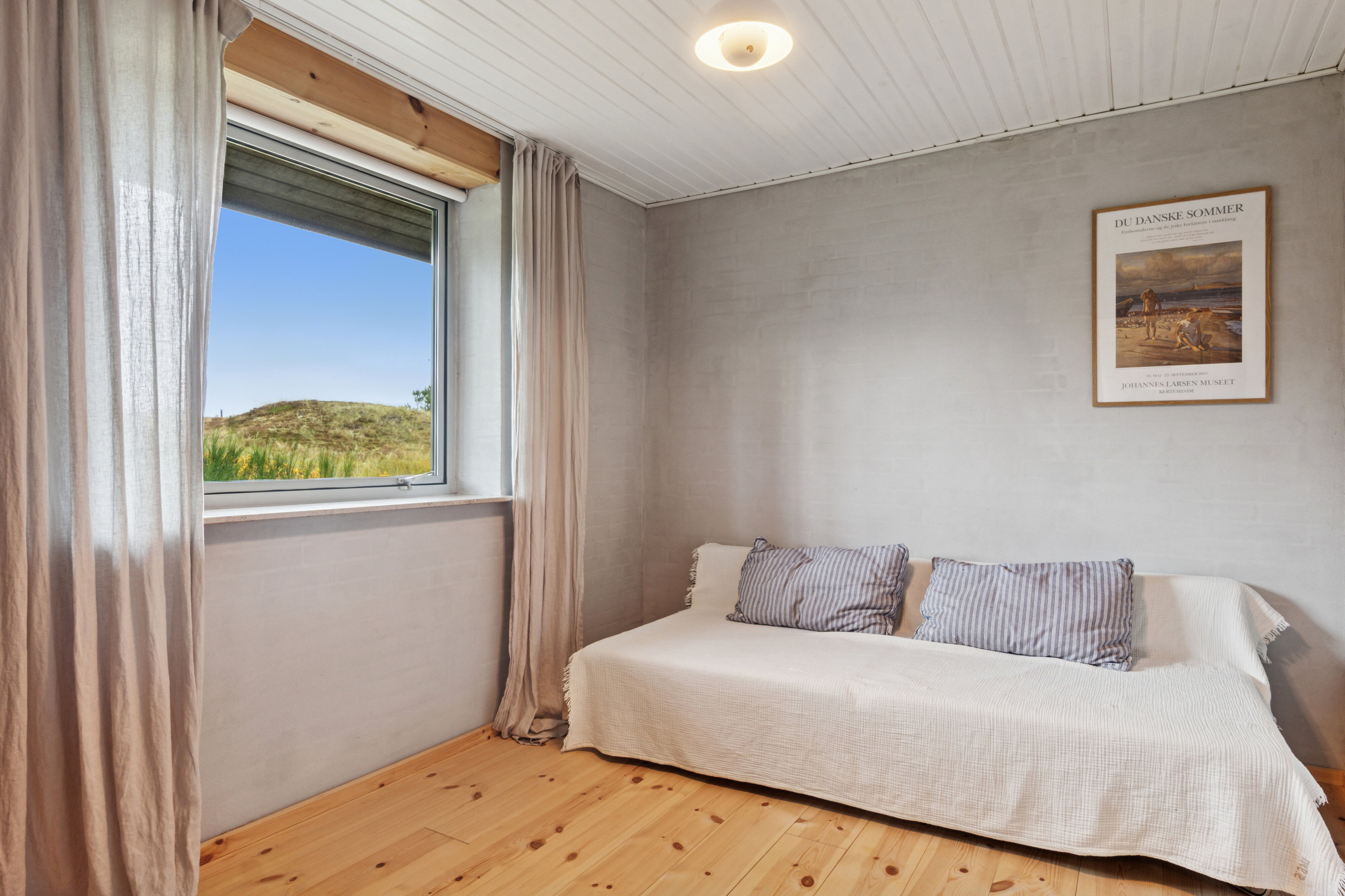 Fremhævet soveværelse billede i fuldskærmstilstand. Billede af Skolestien 4, Klitmøller, 7700 Thisted