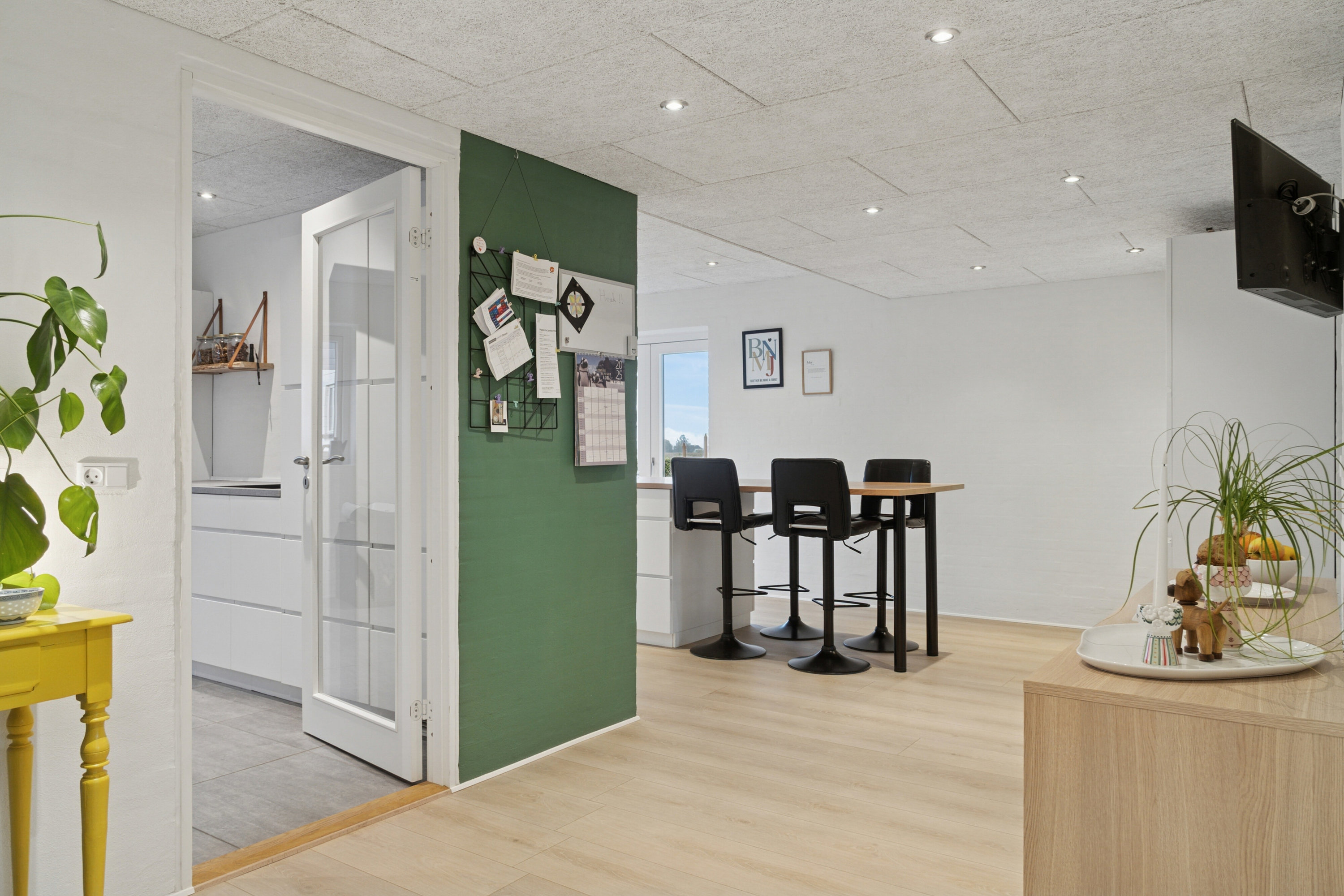 Fremhævet indendørs billede i fuldskærmstilstand. Billede af Fynslundvej 86, 6064 Jordrup