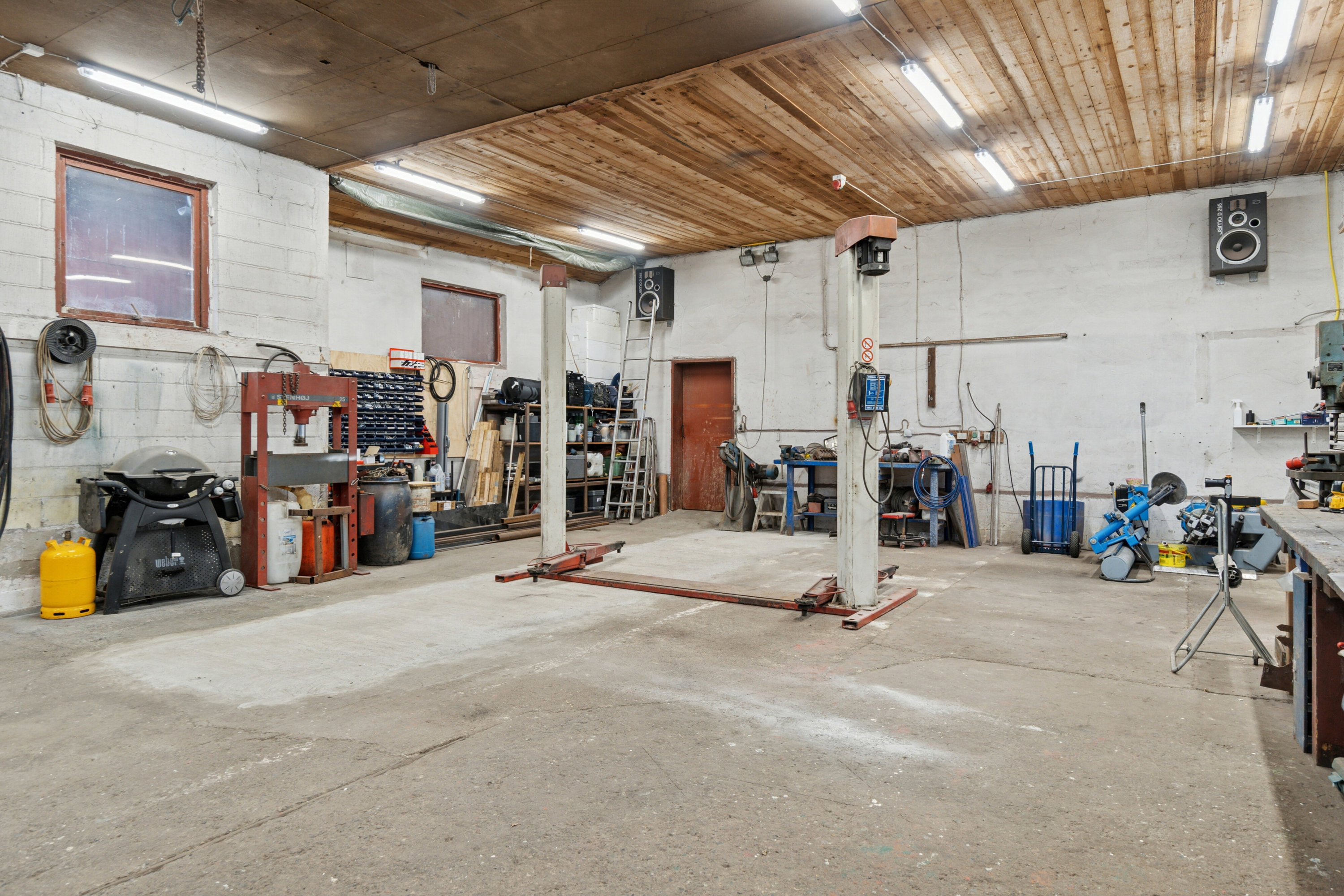 Fremhævet lager billede i fuldskærmstilstand. Billede af Fynslundvej 86, 6064 Jordrup