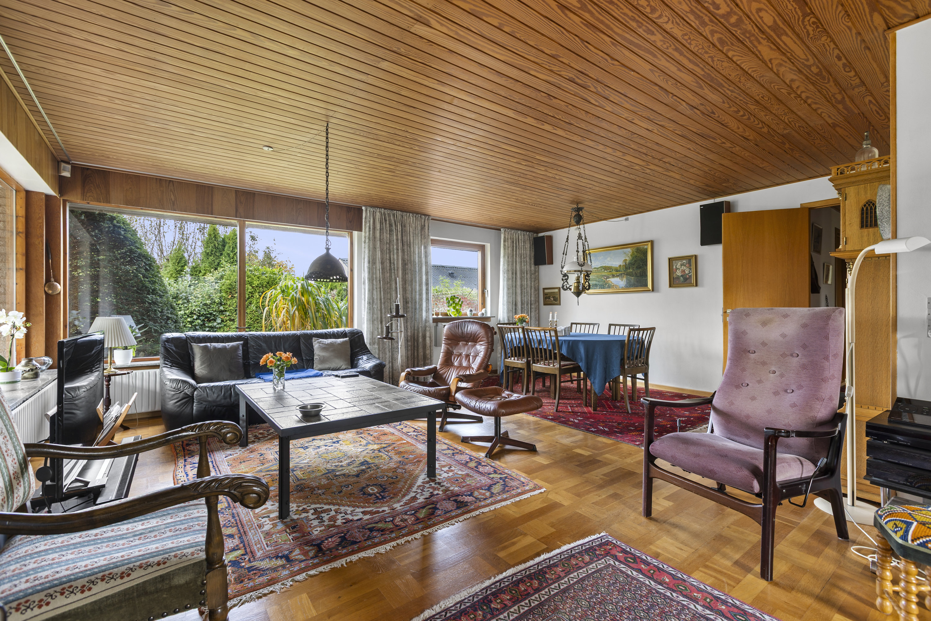 Fremhævet stue billede i fuldskærmstilstand. Billede af Søstersvej 2, Ejby, 4070 Kirke Hyllinge