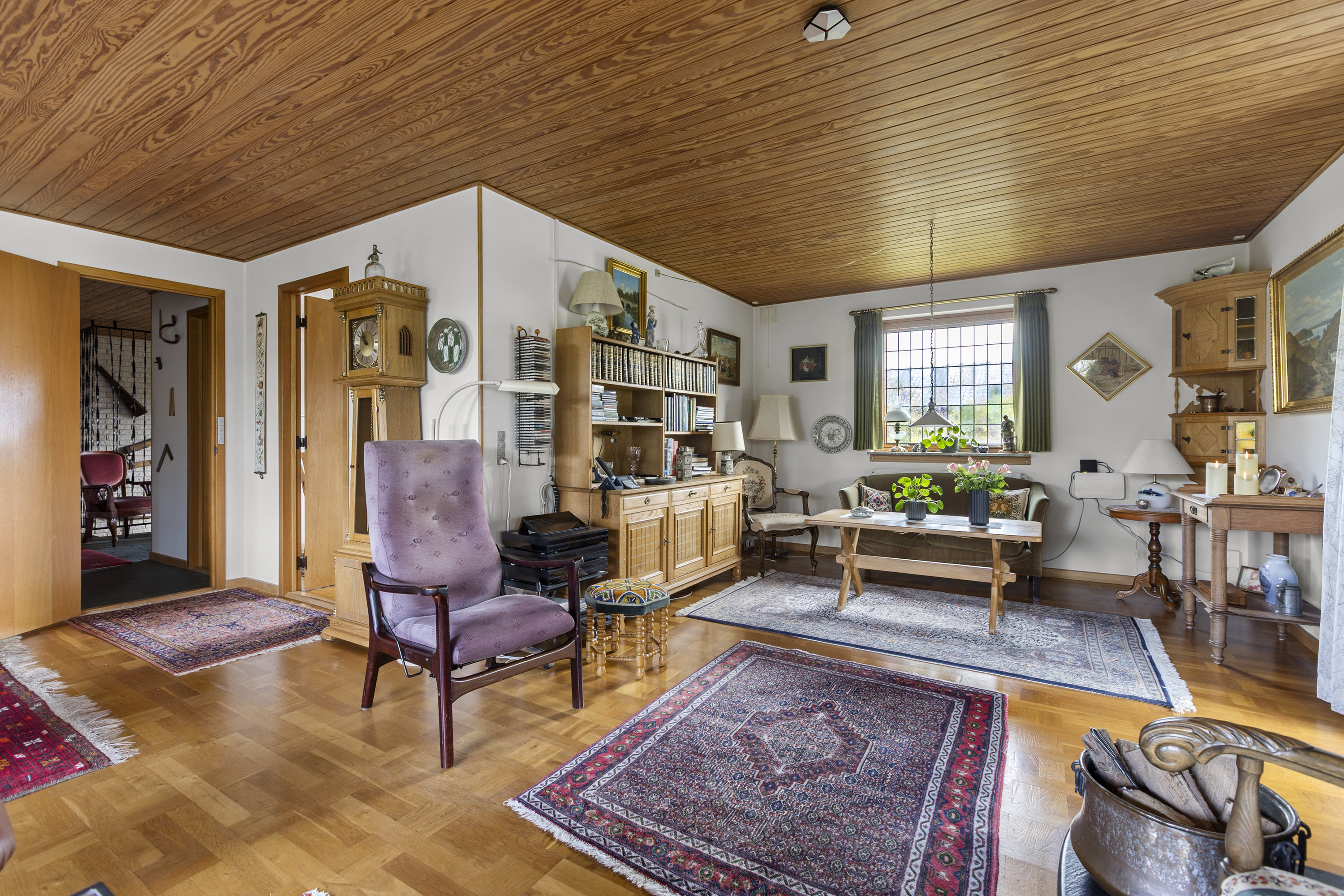 Fremhævet stue billede i fuldskærmstilstand. Billede af Søstersvej 2, Ejby, 4070 Kirke Hyllinge