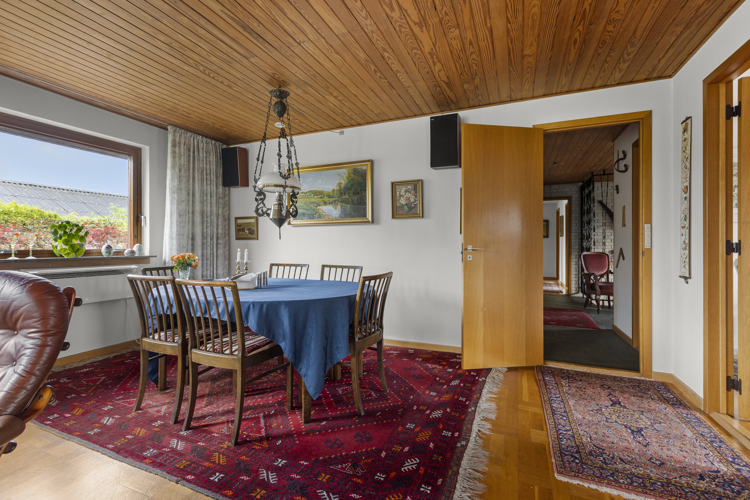 Fremhævet stue billede i fuldskærmstilstand. Billede af Søstersvej 2, Ejby, 4070 Kirke Hyllinge