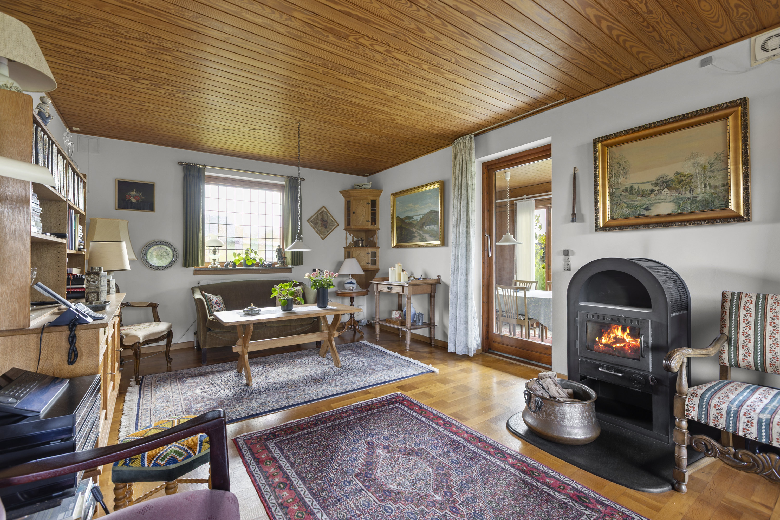 Fremhævet stue billede i fuldskærmstilstand. Billede af Søstersvej 2, Ejby, 4070 Kirke Hyllinge