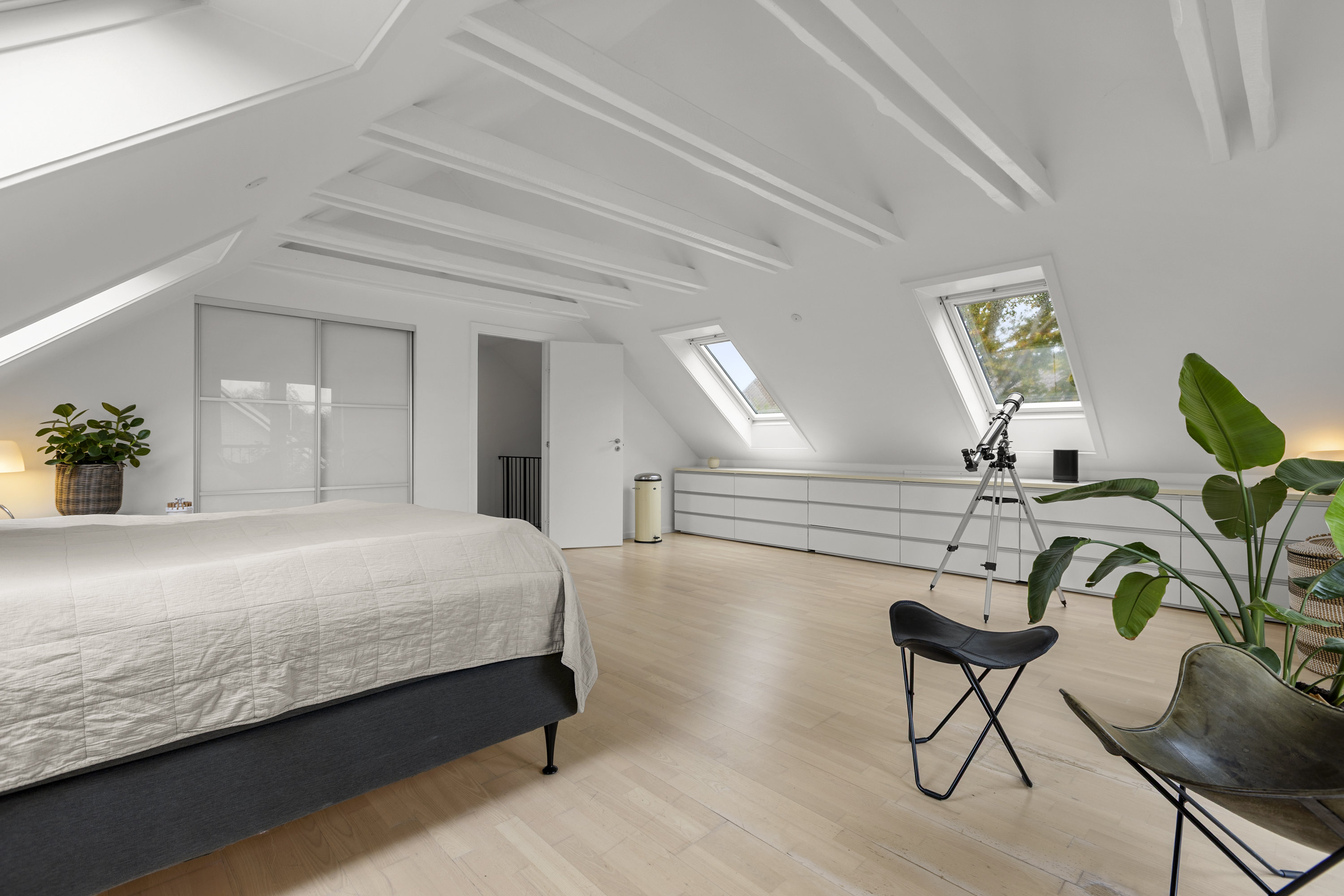 Fremhævet værelse billede i fuldskærmstilstand. Billede af Hagelbjergvej 23, 4100 Ringsted