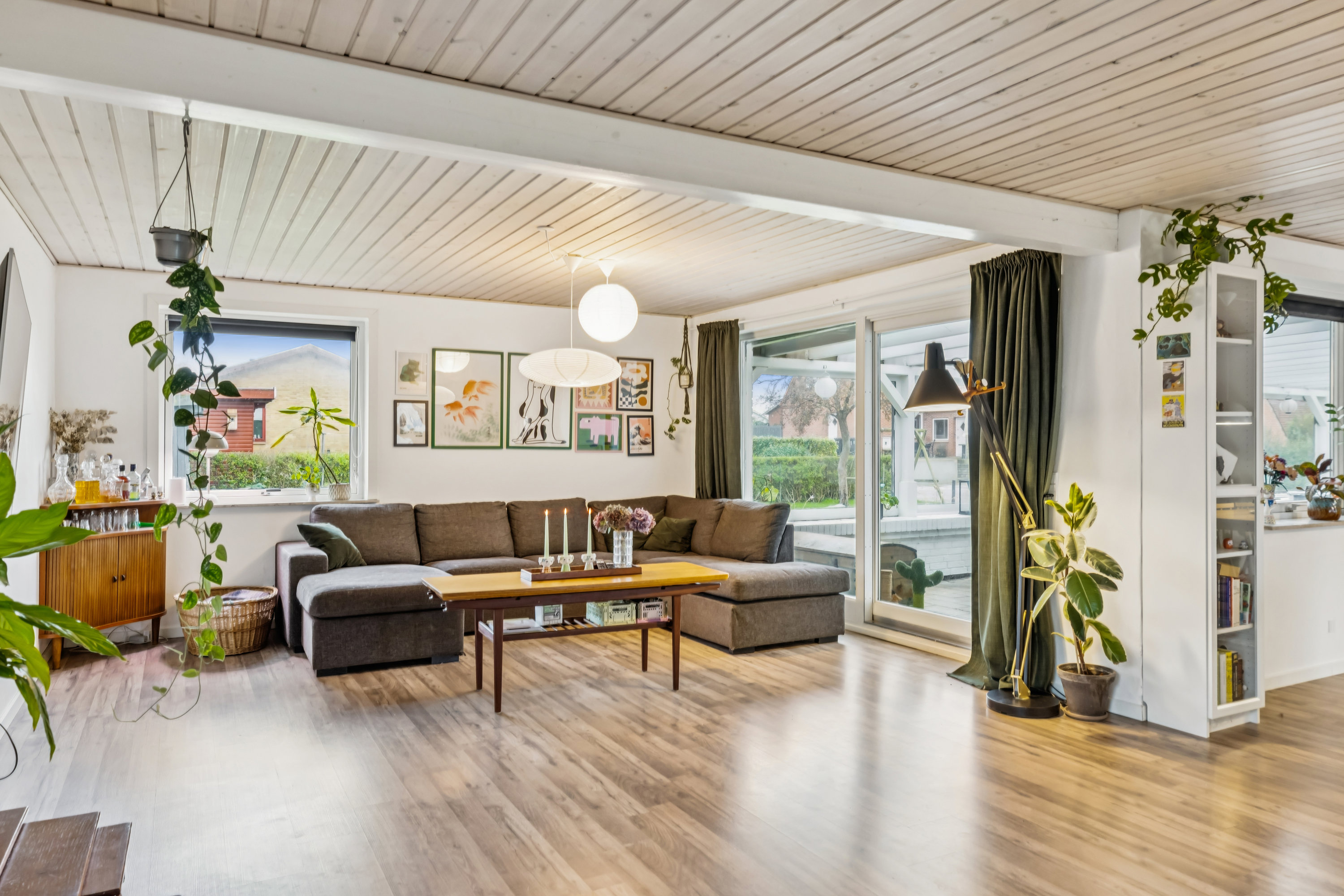 Fremhævet stue billede i fuldskærmstilstand. Billede af Skolegade 6B, Holbøl, 6340 Kruså