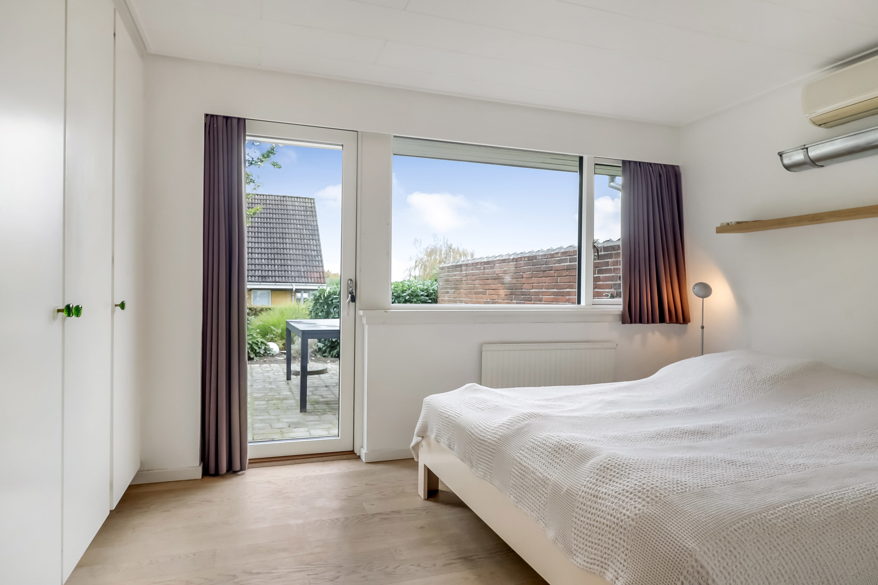 Fremhævet værelse billede i fuldskærmstilstand. Billede af Herman Nielsens Vej 12, 5700 Svendborg