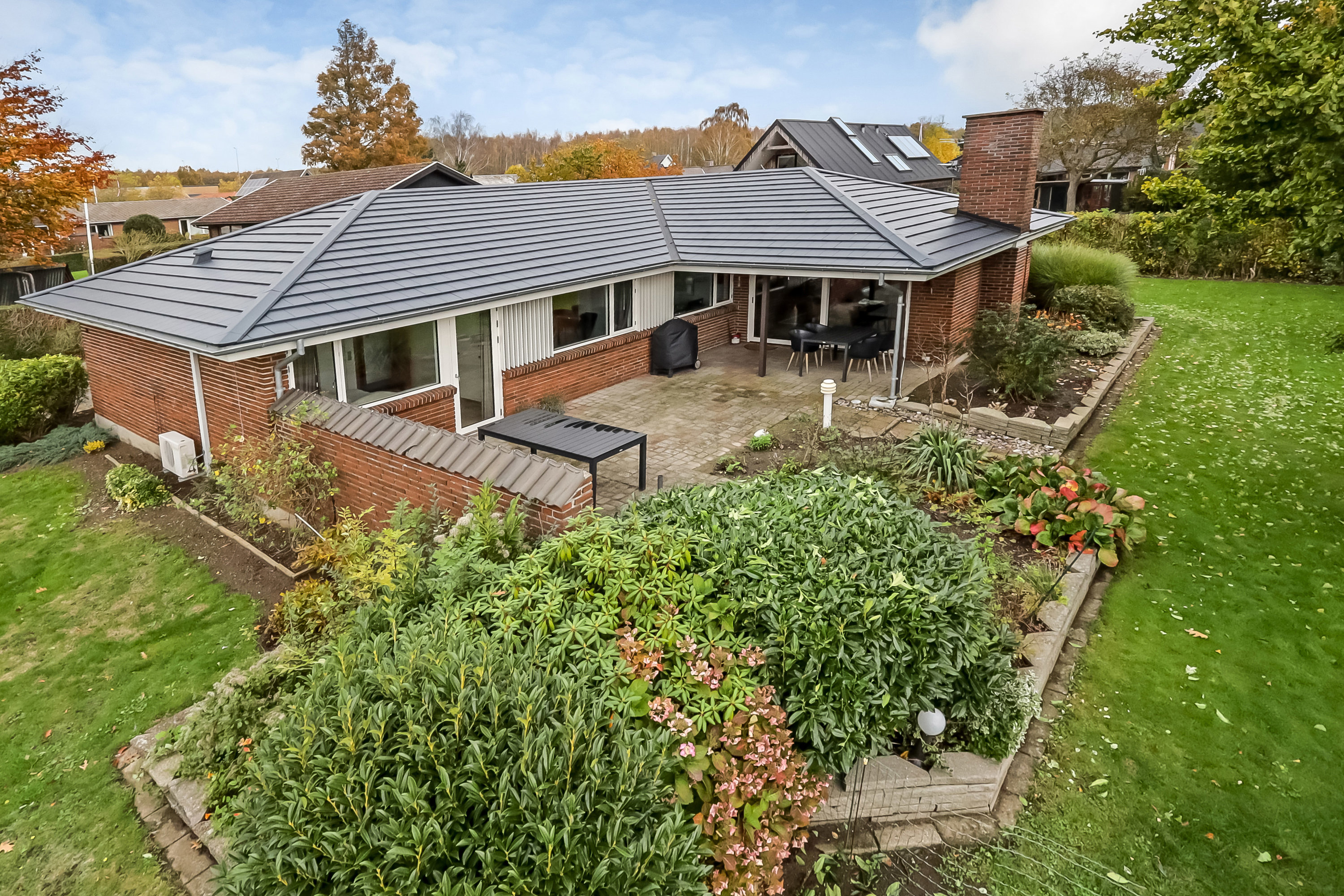 Fremhævet ejendommen billede i fuldskærmstilstand. Billede af Herman Nielsens Vej 12, 5700 Svendborg