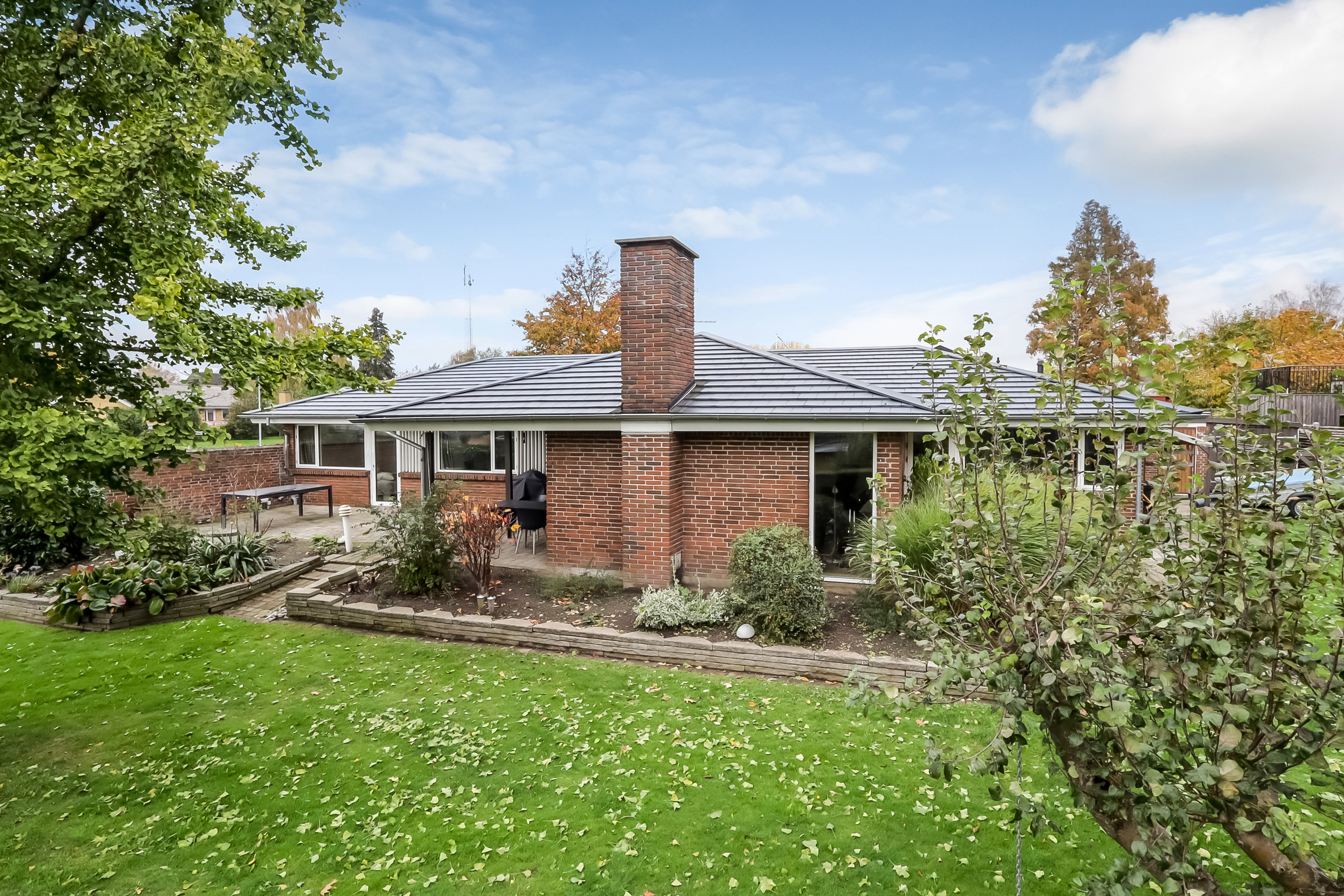 Fremhævet ejendommen billede i fuldskærmstilstand. Billede af Herman Nielsens Vej 12, 5700 Svendborg