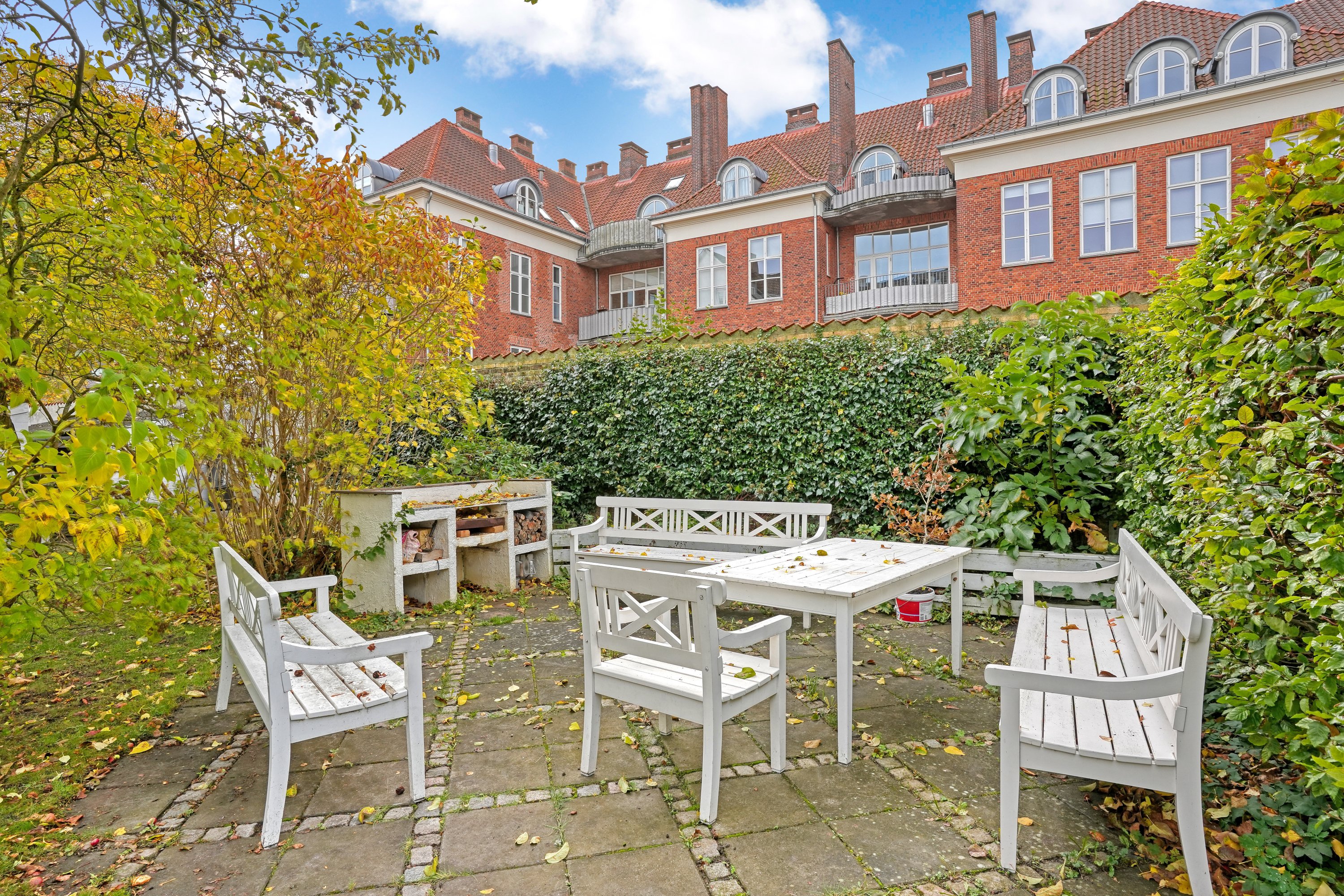 Fremhævet gårdmiljø billede i fuldskærmstilstand. Billede af Kristian Zahrtmanns Plads 81, 2. th., 2000 Frederiksberg