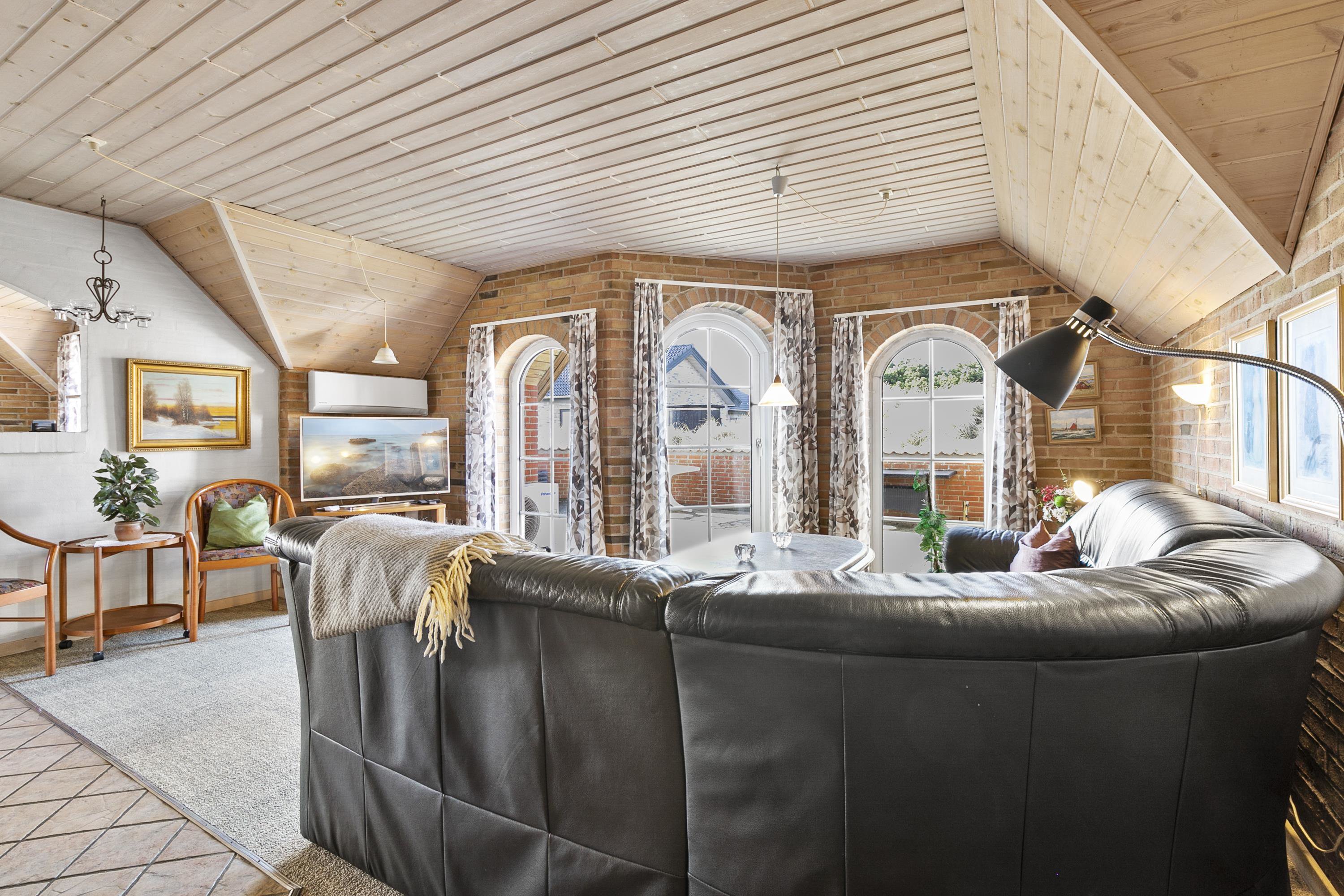 Fremhævet  billede i fuldskærmstilstand. Billede af Tingodden 315, Aargab, 6960 Hvide Sande