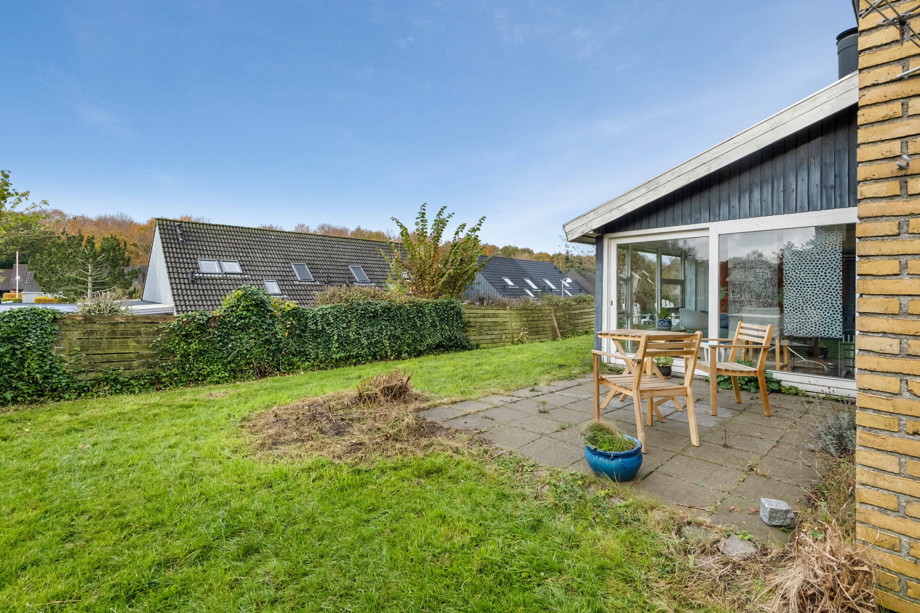 Fremhævet terrasse billede i fuldskærmstilstand. Billede af Solskinshøjen 17, Sanderum, 5250 Odense SV