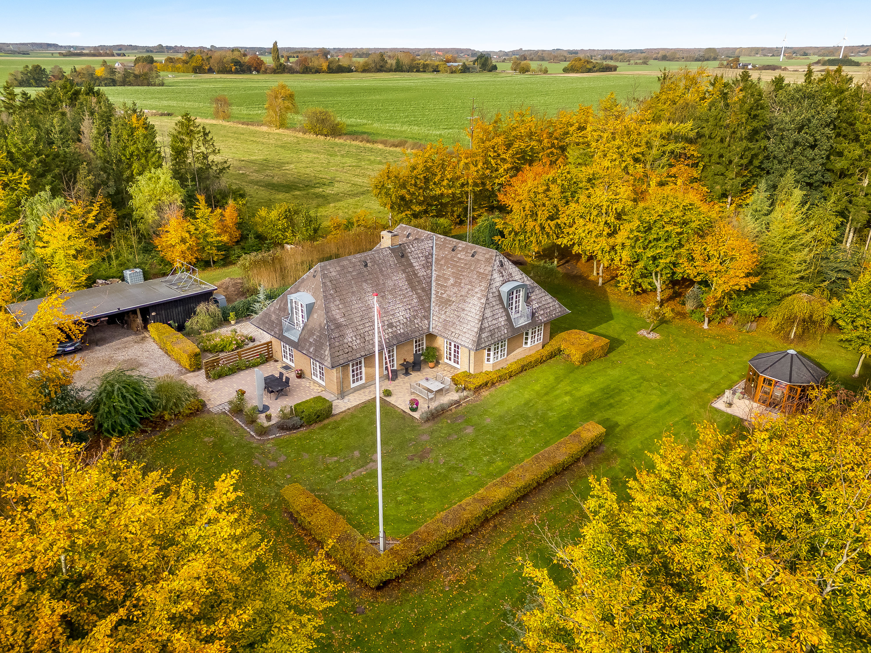 Fremhævet luftfoto billede i fuldskærmstilstand. Billede af Horsemor 3, Systofte, 4800 Nykøbing F