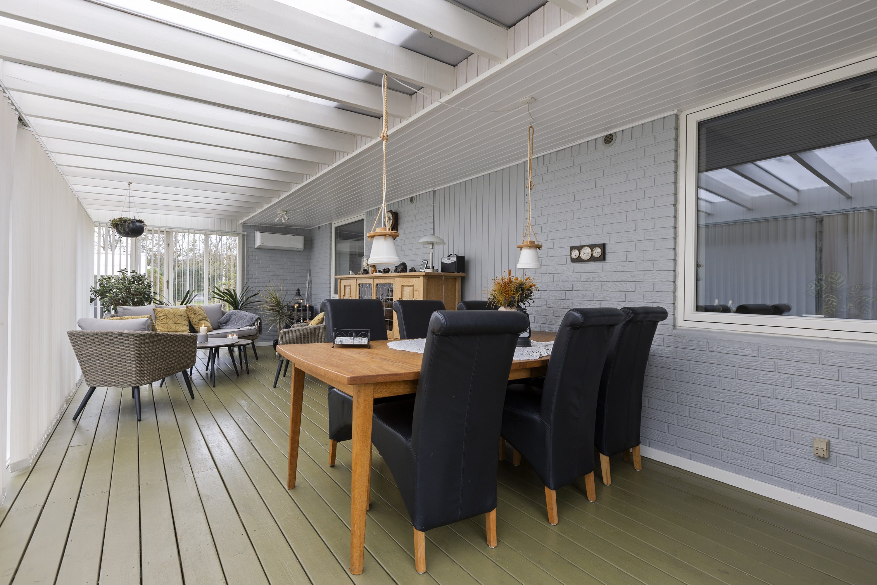 Fremhævet udestue billede i fuldskærmstilstand. Billede af Perlestien 1, 4220 Korsør