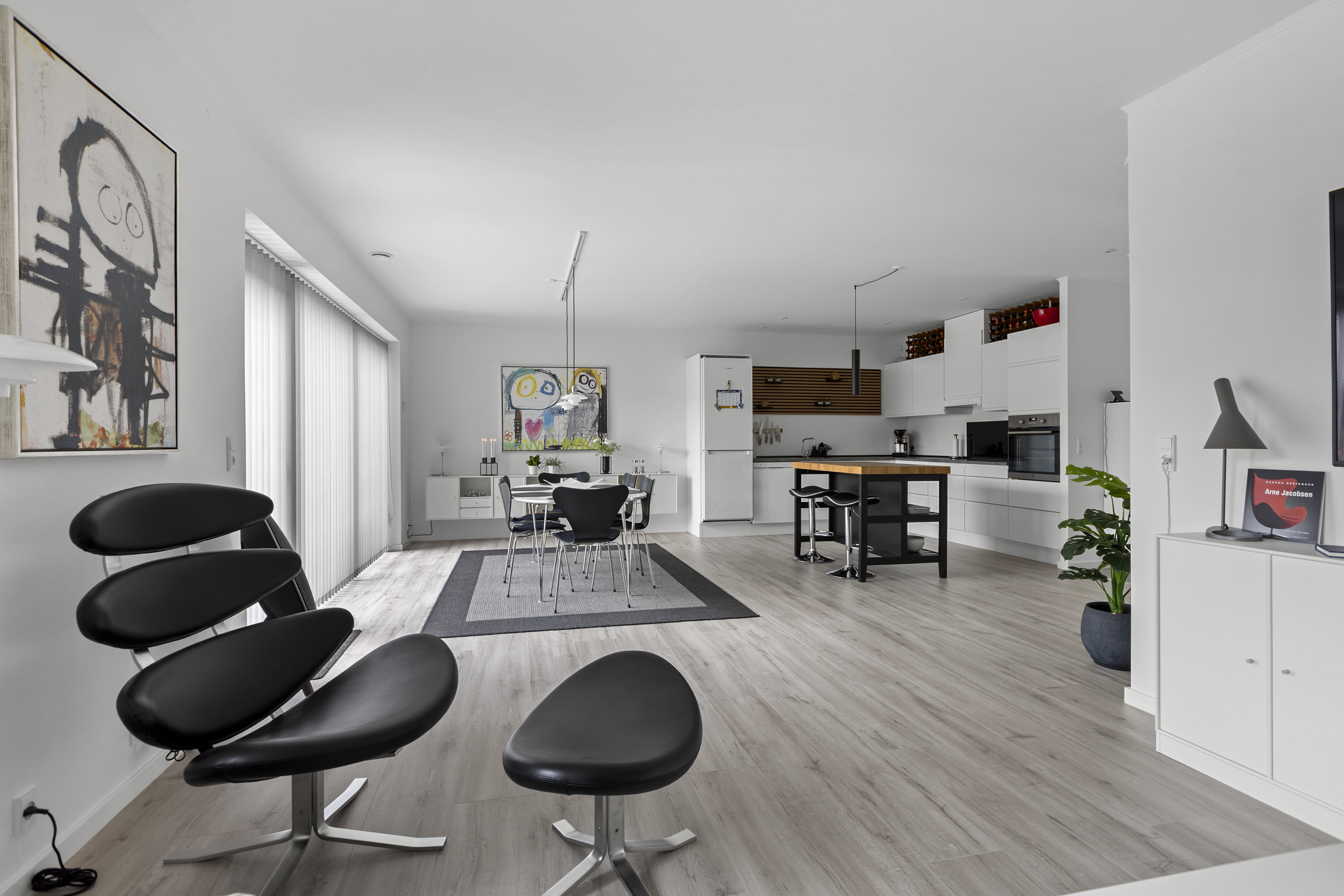 Fremhævet stue billede i fuldskærmstilstand. Billede af Pilegårdsparken 7, Skovsø, 4200 Slagelse