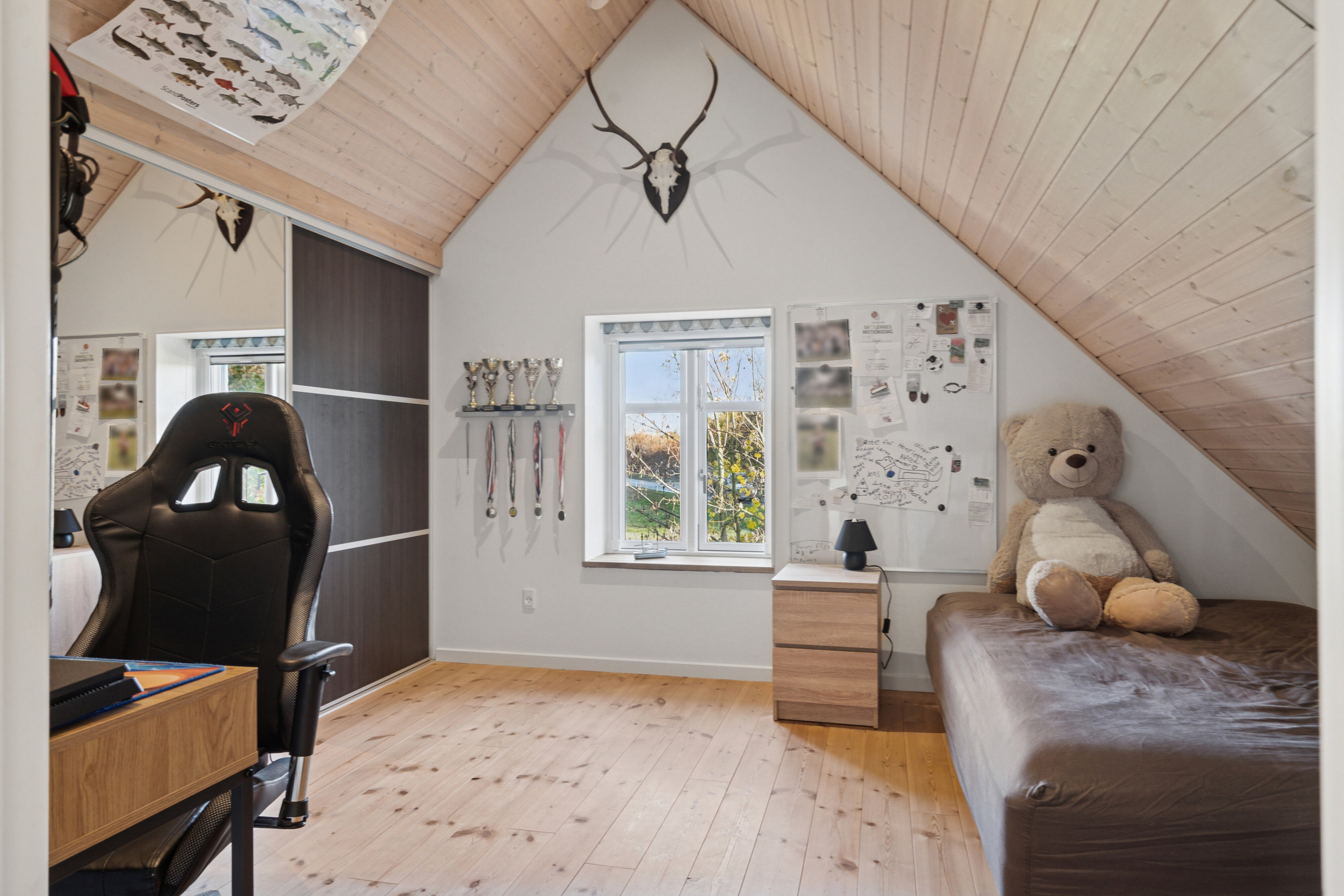 Fremhævet soveværelse billede i fuldskærmstilstand. Billede af Tågelundvej 24, 6040 Egtved