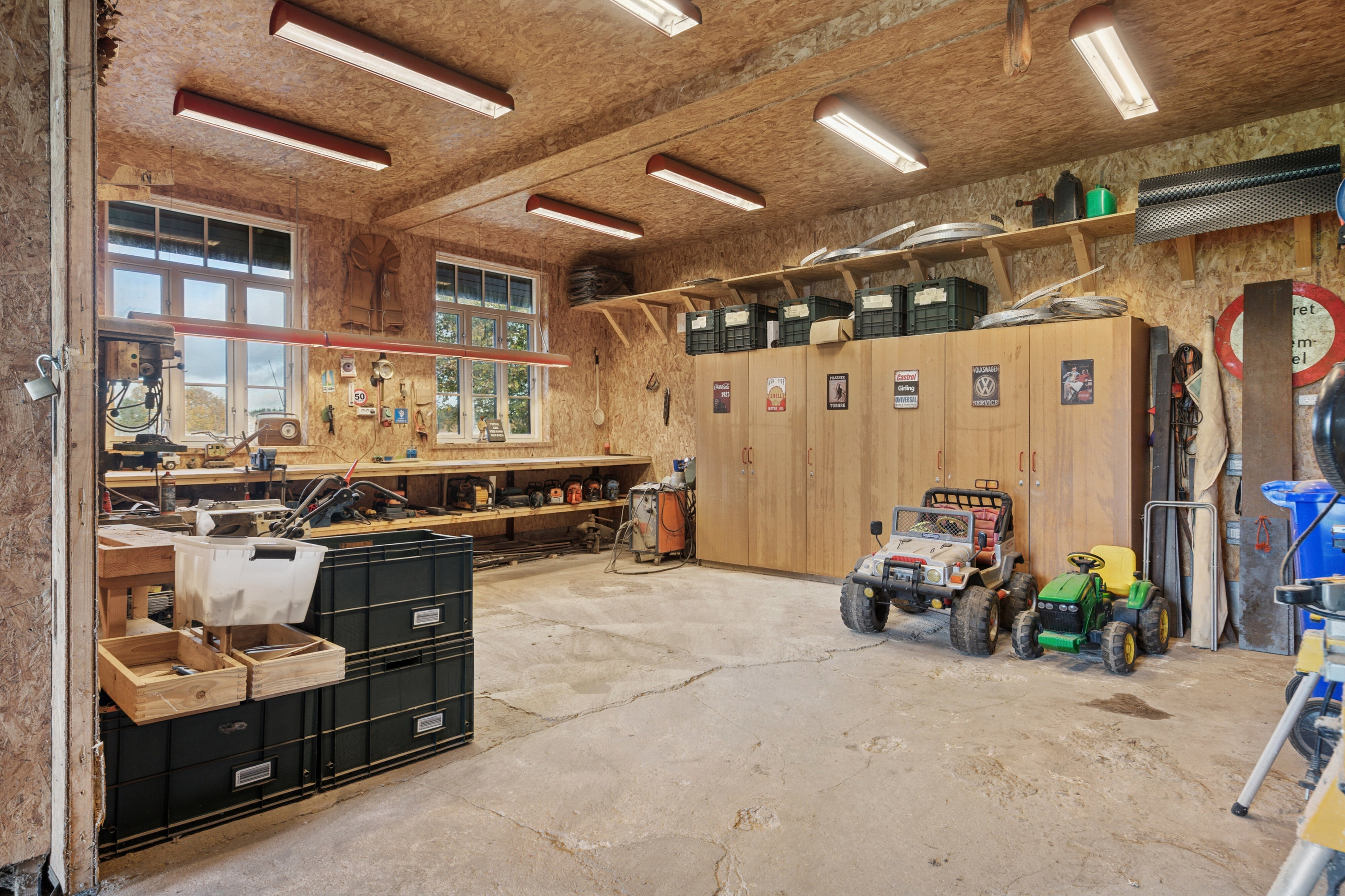 Fremhævet lade billede i fuldskærmstilstand. Billede af Tågelundvej 24, 6040 Egtved