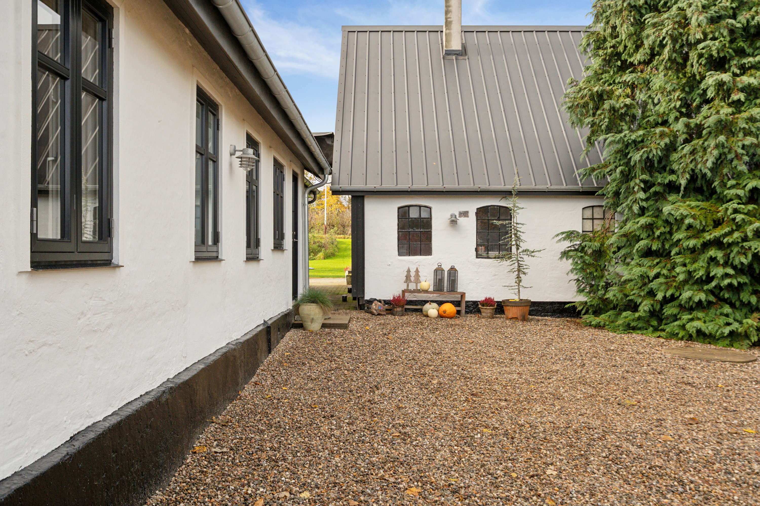 Fremhævet udendørs billede i fuldskærmstilstand. Billede af Tågelundvej 24, 6040 Egtved