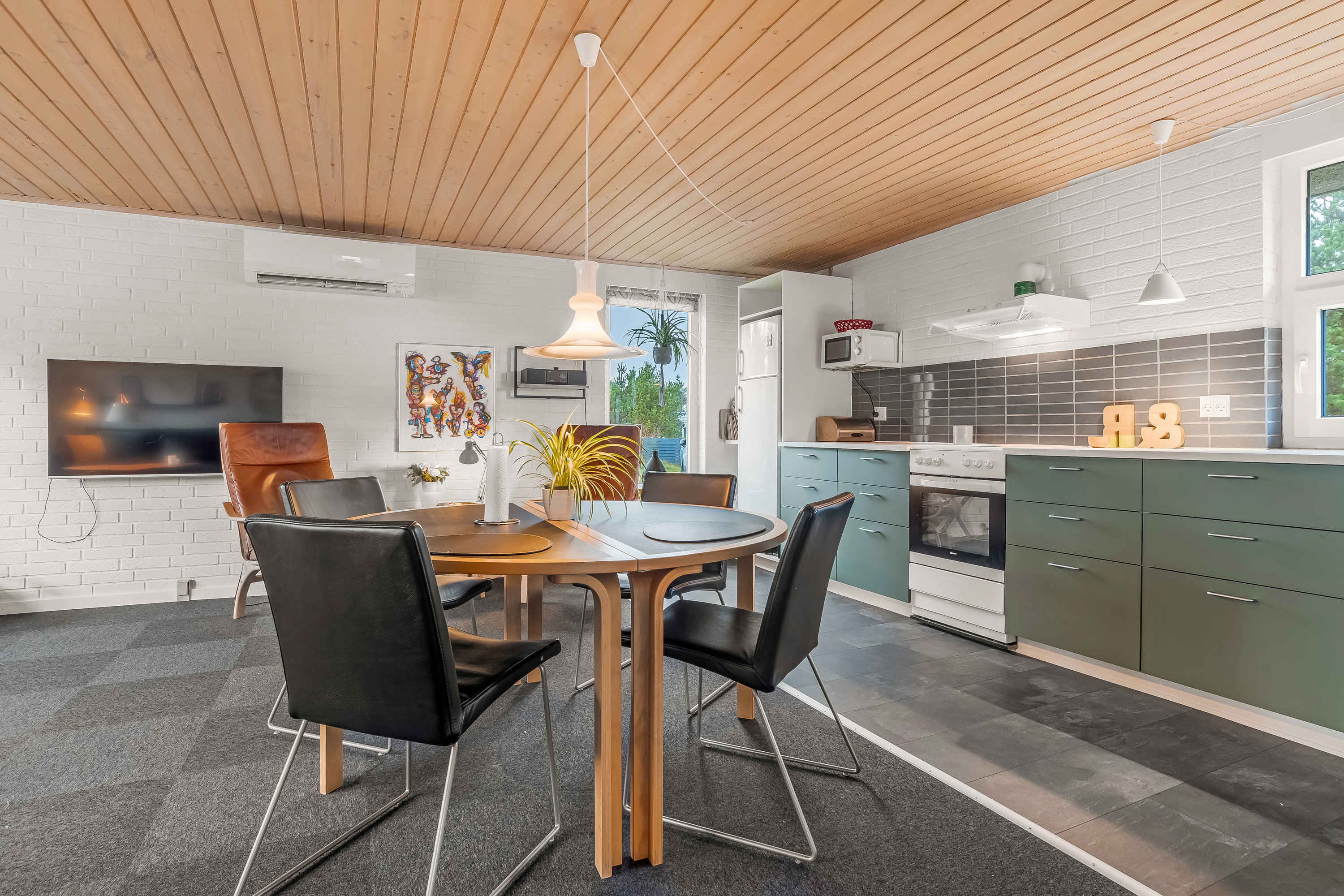 Miniaturebillede 2: køkken alrum. Billede af Milevej 16, Klegod, 6950 Ringkøbing