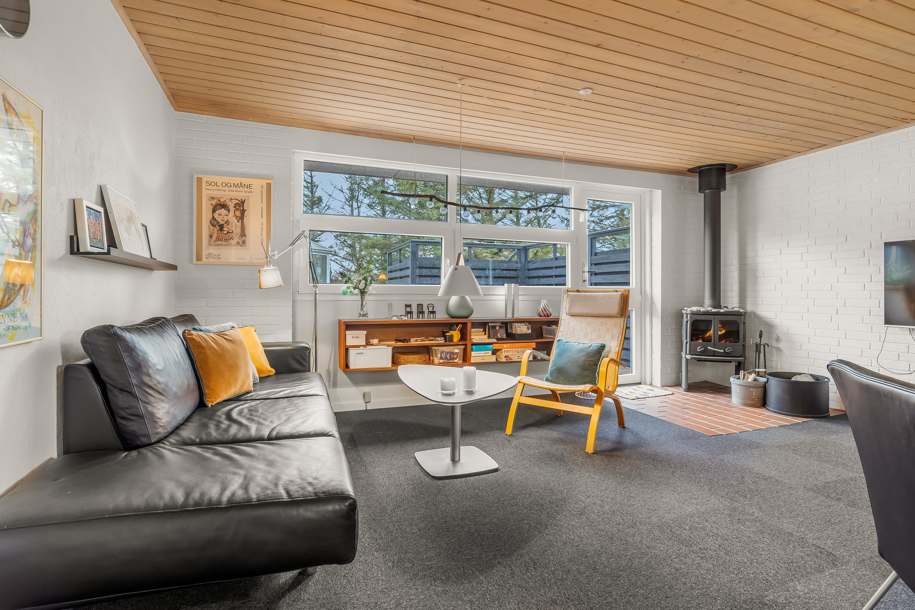 Fremhævet stue billede i fuldskærmstilstand. Billede af Milevej 16, Klegod, 6950 Ringkøbing