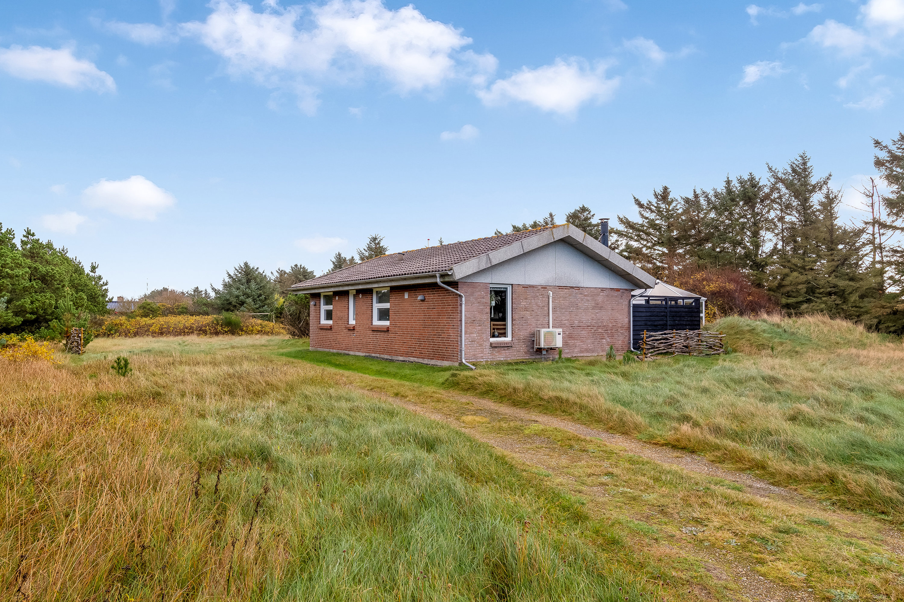 Fremhævet ejendommen billede i fuldskærmstilstand. Billede af Milevej 16, Klegod, 6950 Ringkøbing