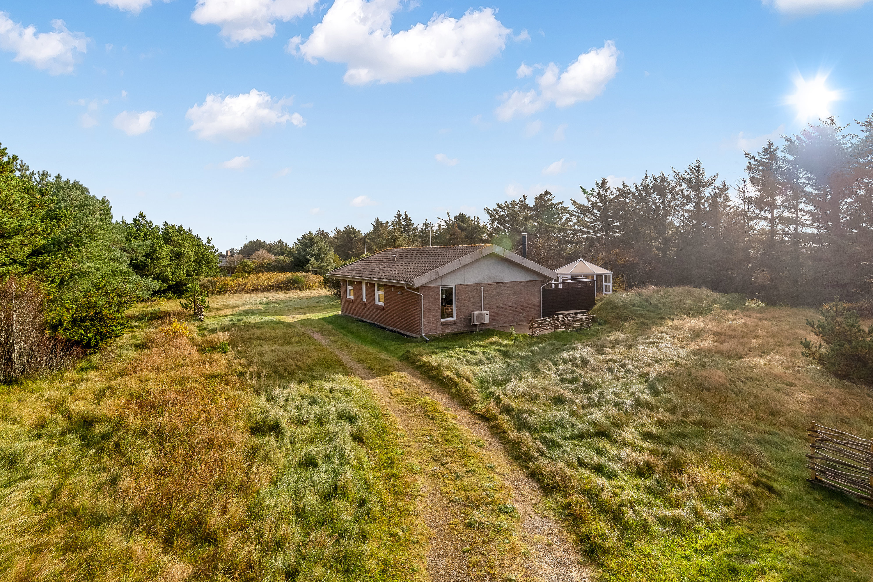 Fremhævet ejendommen billede i fuldskærmstilstand. Billede af Milevej 16, Klegod, 6950 Ringkøbing