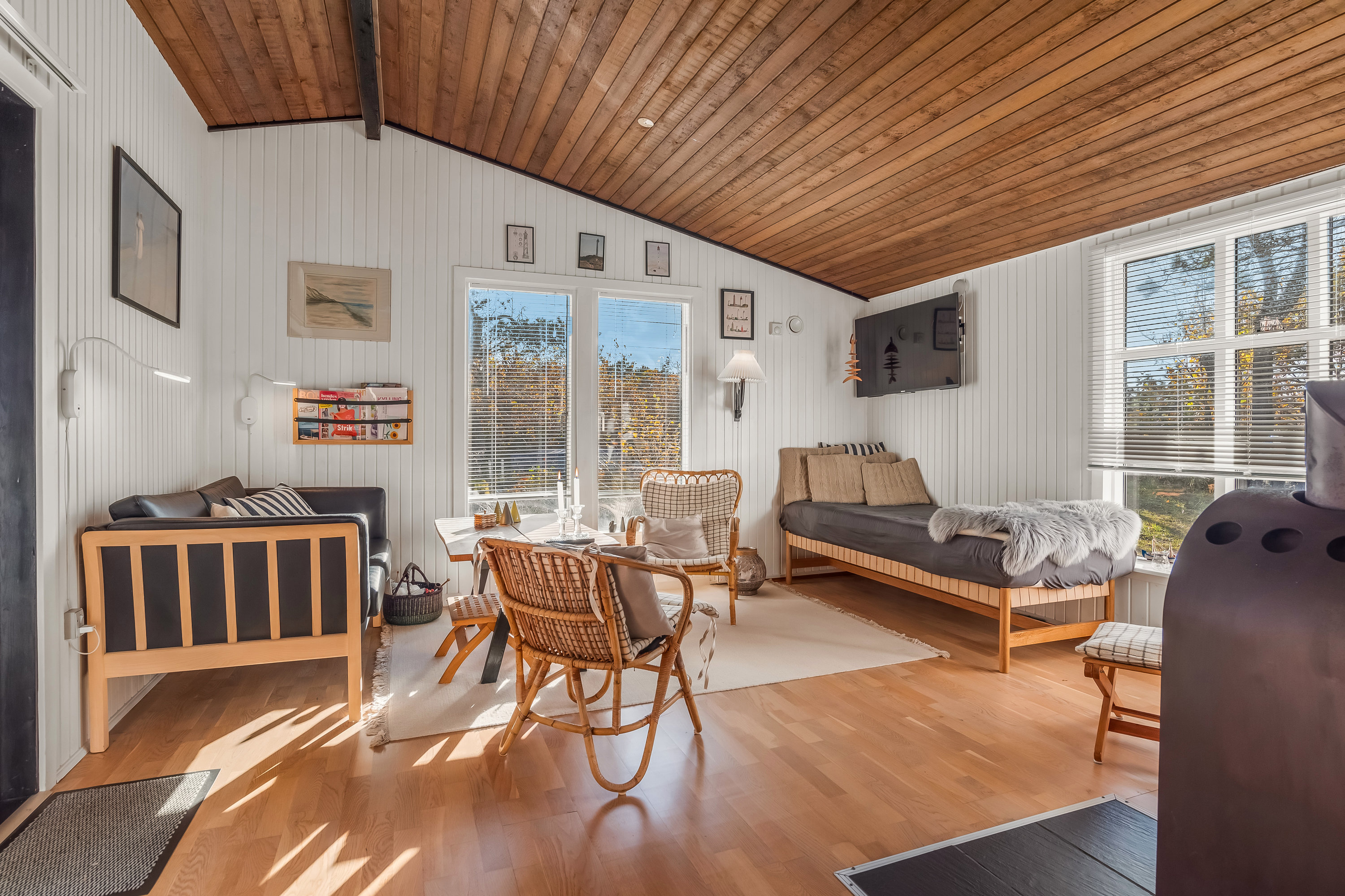 Fremhævet stue billede i fuldskærmstilstand. Billede af Fladsbjergvej 220, Klegod, 6950 Ringkøbing