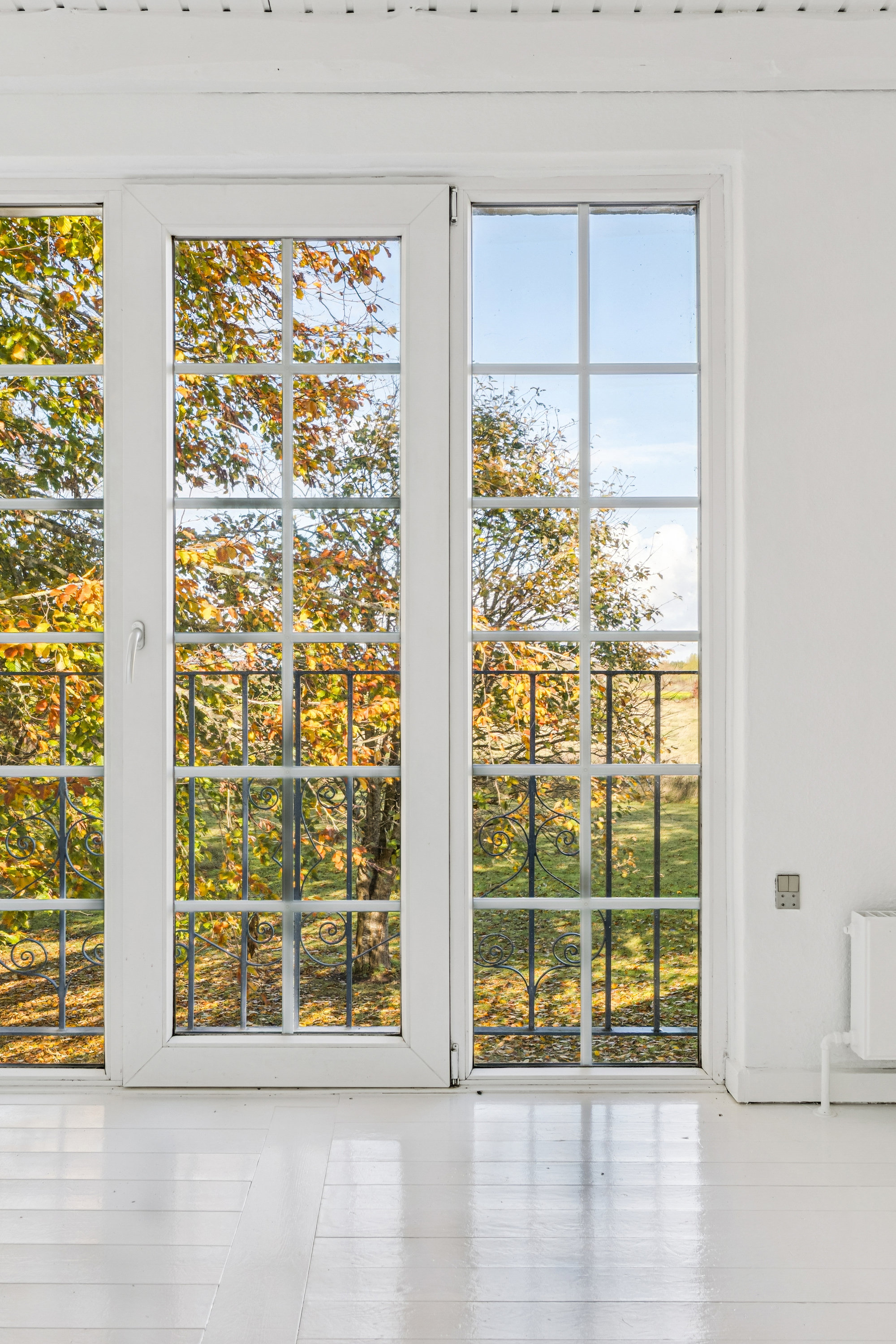 Fremhævet stue billede i fuldskærmstilstand. Billede af Græsvængevej 60, 5960 Marstal