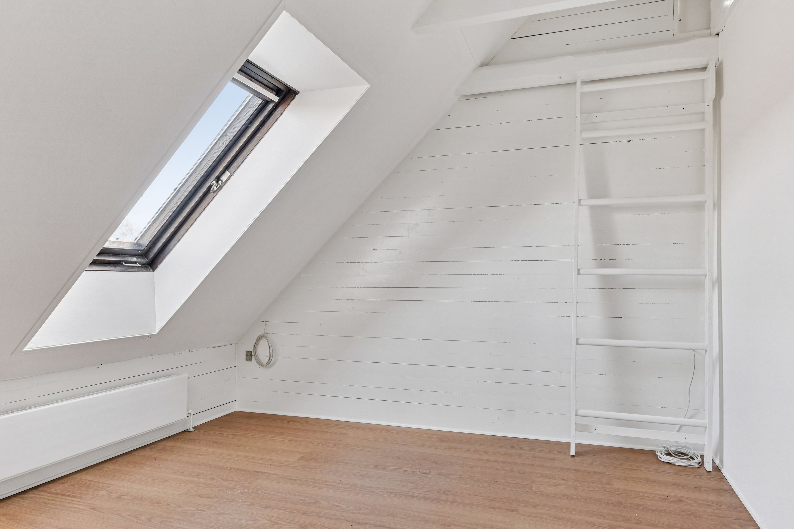 Fremhævet kontor billede i fuldskærmstilstand. Billede af Græsvængevej 60, 5960 Marstal