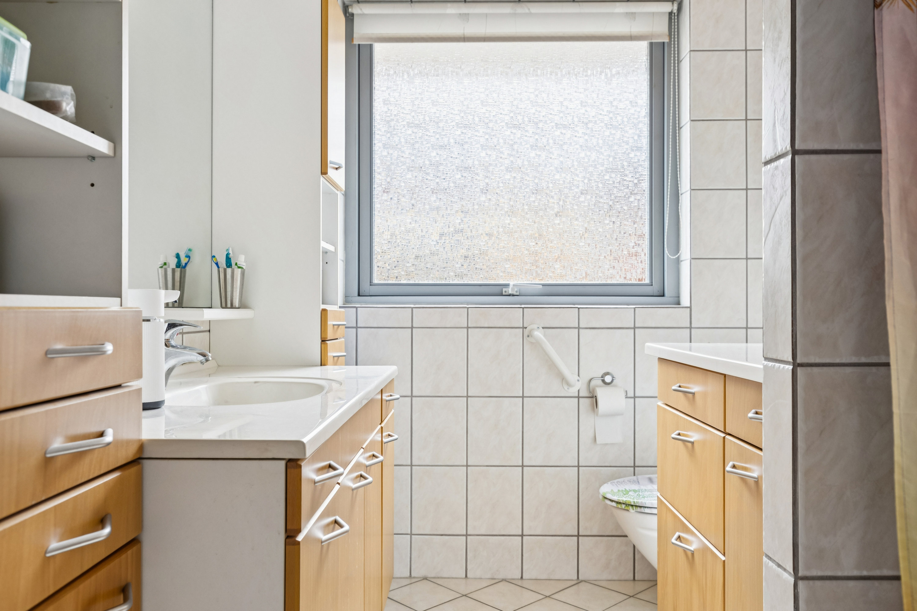 Fremhævet badeværelse billede i fuldskærmstilstand. Billede af Næråparken 16, Sønder Nærå, 5792 Årslev