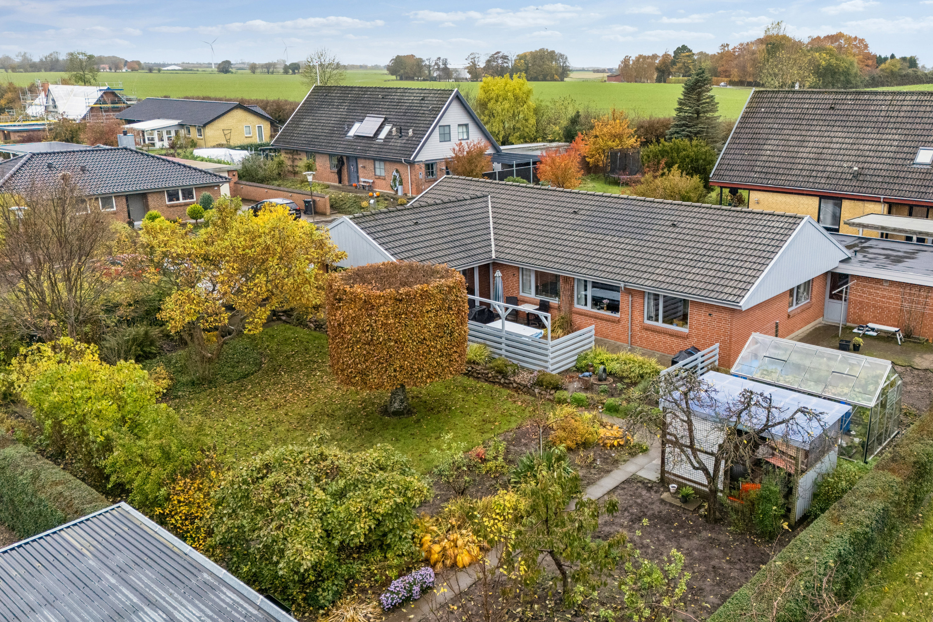 Fremhævet luftfoto billede i fuldskærmstilstand. Billede af Næråparken 16, Sønder Nærå, 5792 Årslev