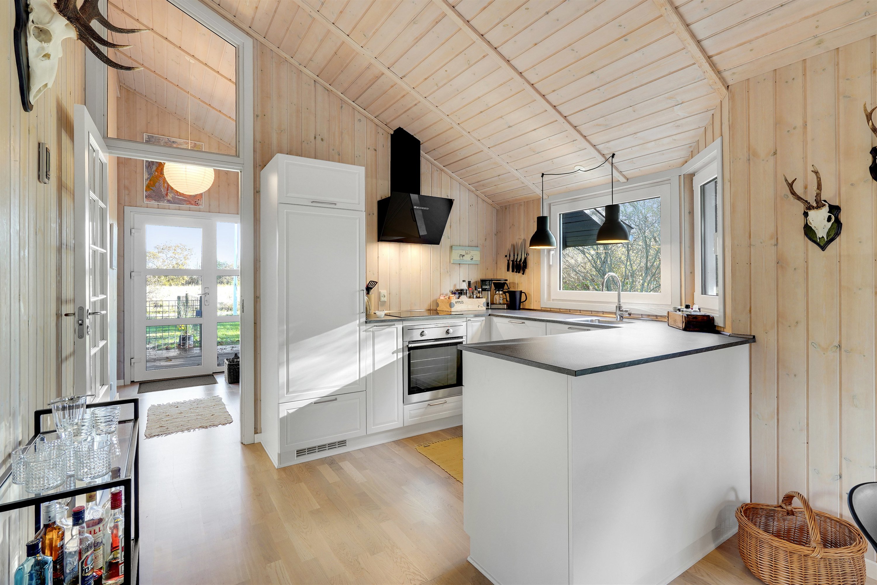 Fremhævet køkken billede i fuldskærmstilstand. Billede af Hennebysvej 42I, 6854 Henne