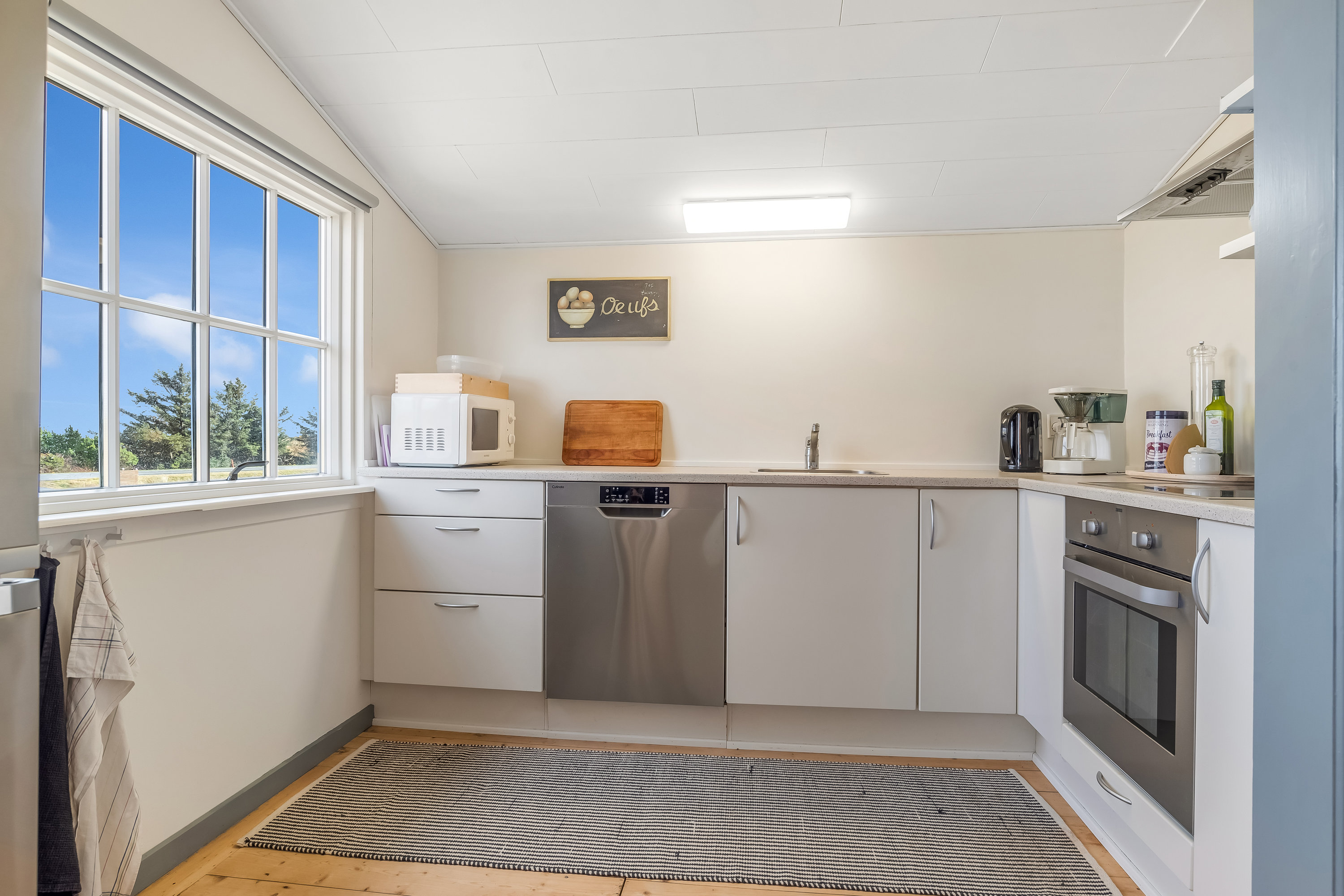 Miniaturebillede 2: køkken. Billede af Sønder Klitvej 198, Haurvig, 6960 Hvide Sande