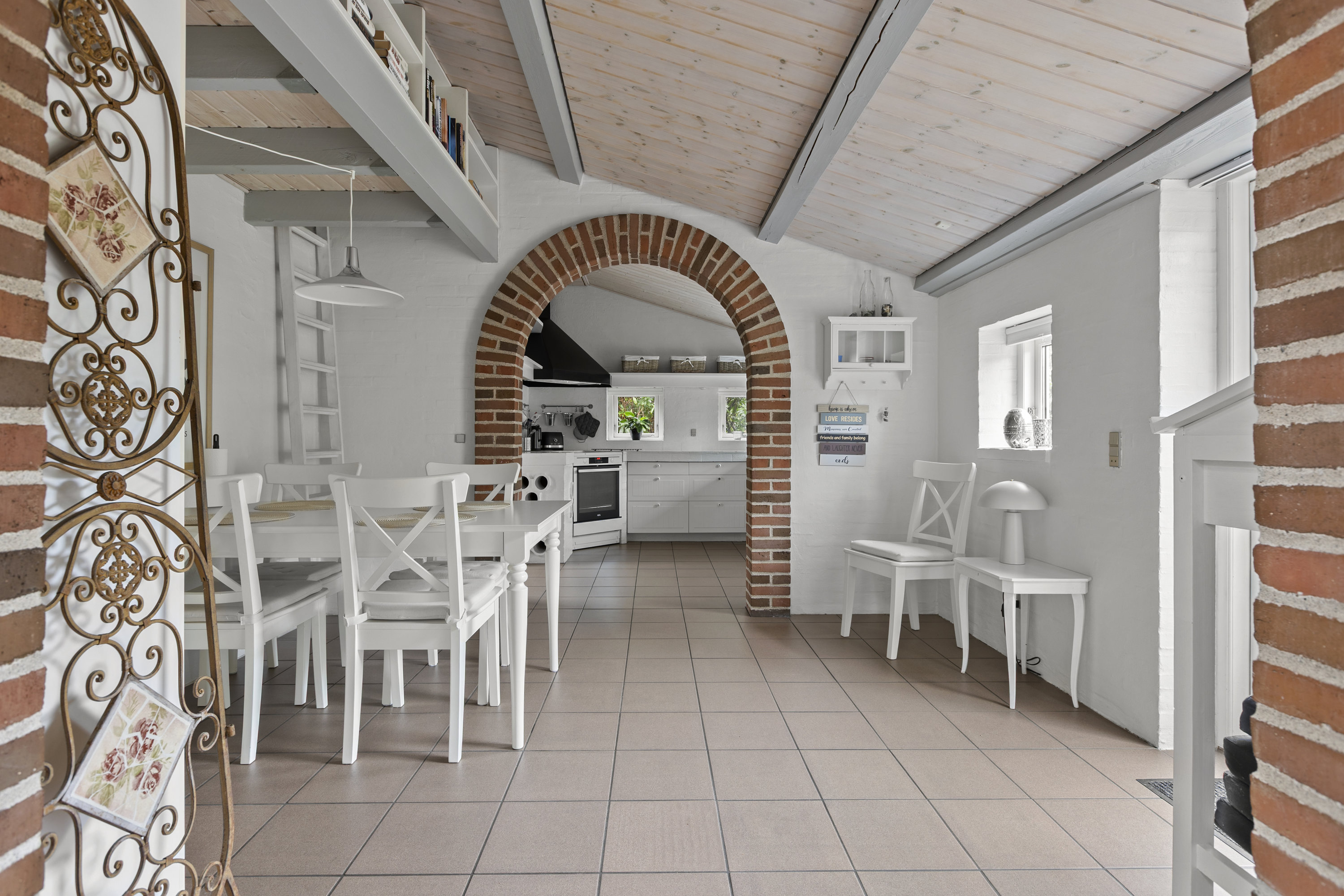 Fremhævet alrum billede i fuldskærmstilstand. Billede af Elmelunden 13, Bjerge Str, 4480 Store Fuglede