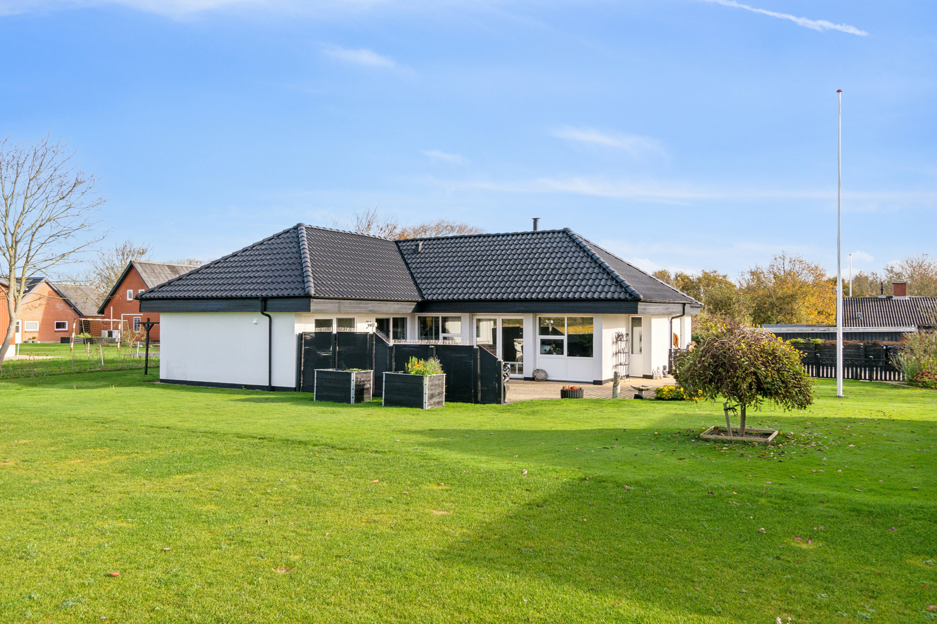 Villa: Set fra haven på Buen 14, Stagstrup, 7752 Snedsted