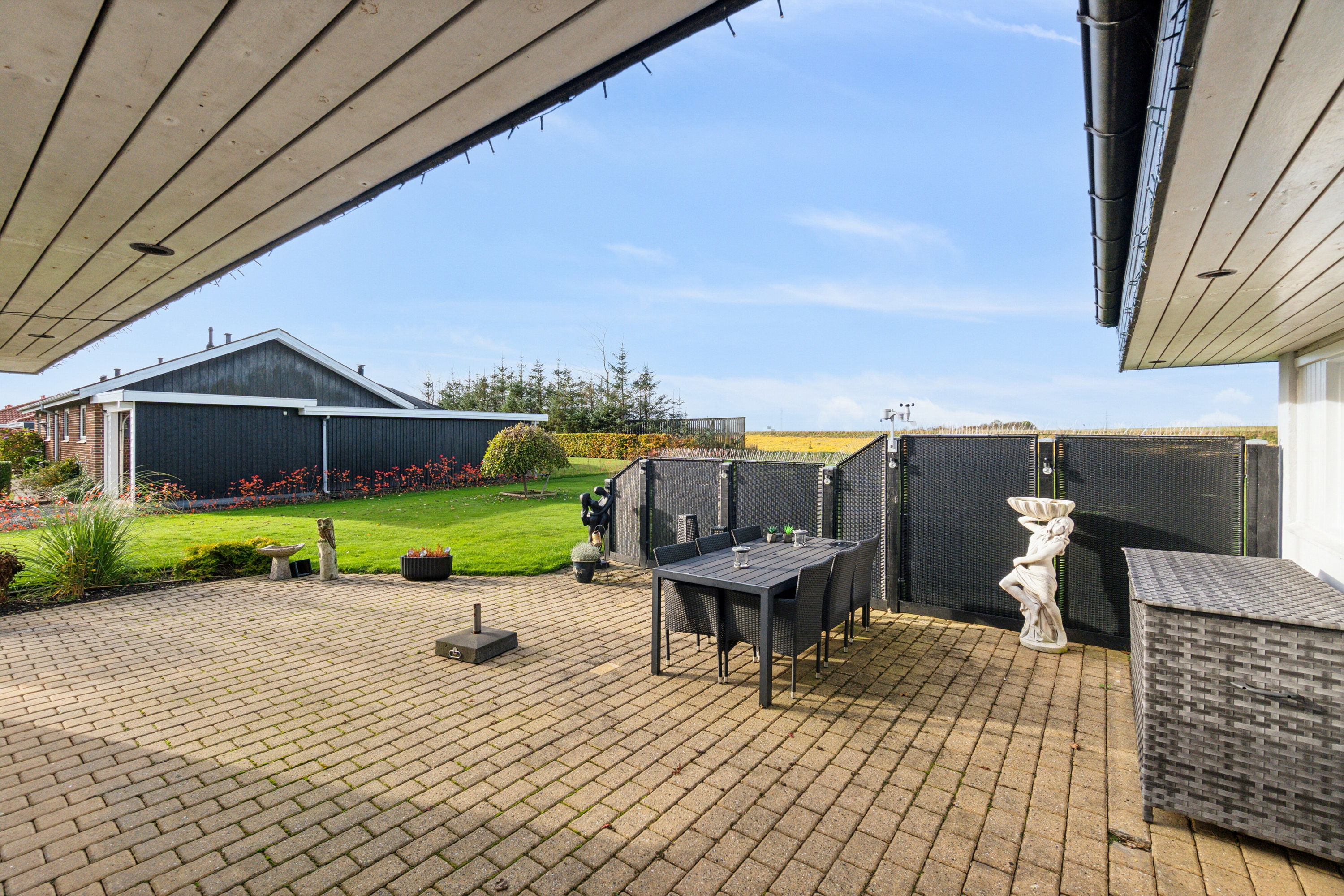 Miniaturebillede 1: terrasse. Billede af Buen 14, Stagstrup, 7752 Snedsted