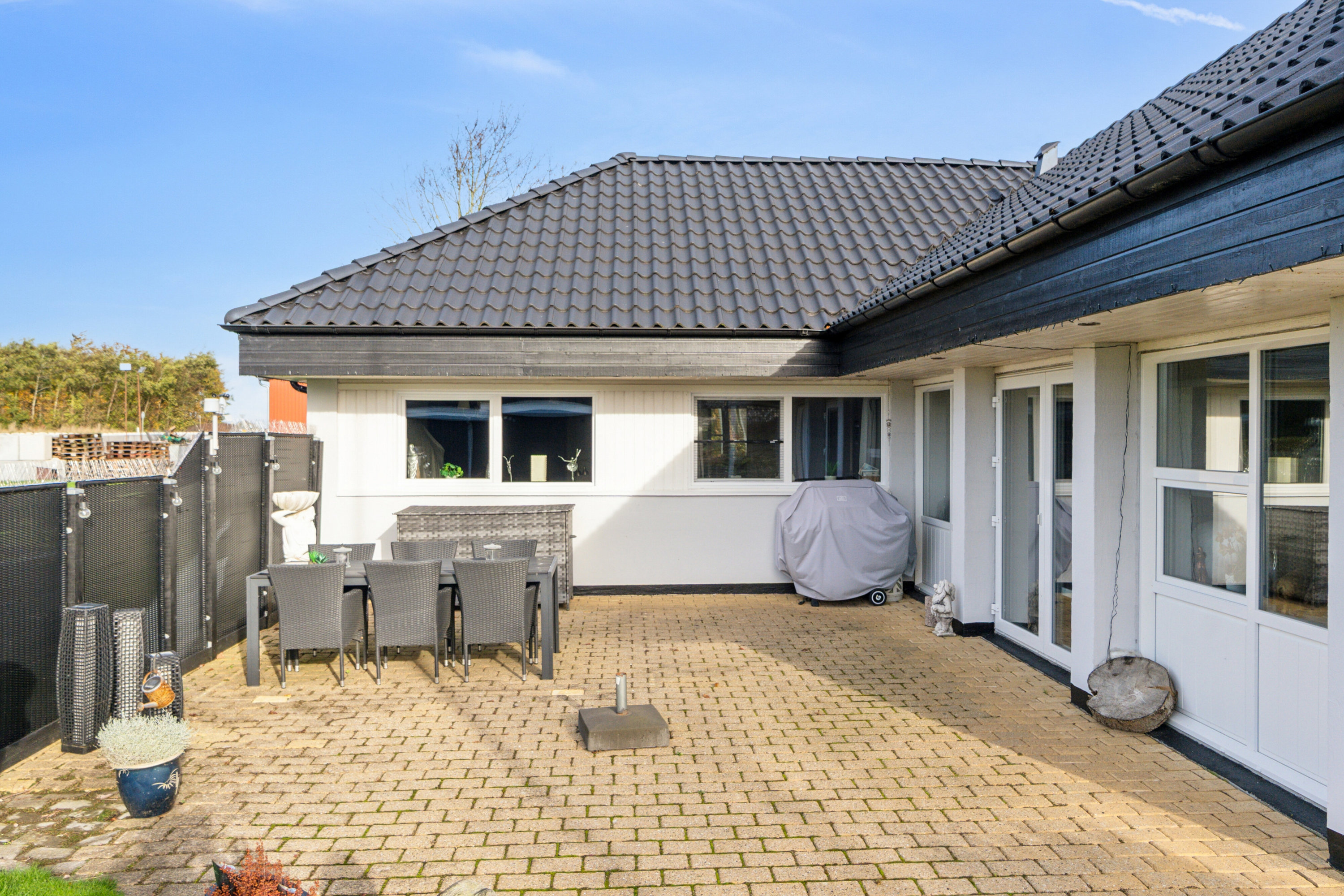 Fremhævet terrasse billede i fuldskærmstilstand. Billede af Buen 14, Stagstrup, 7752 Snedsted