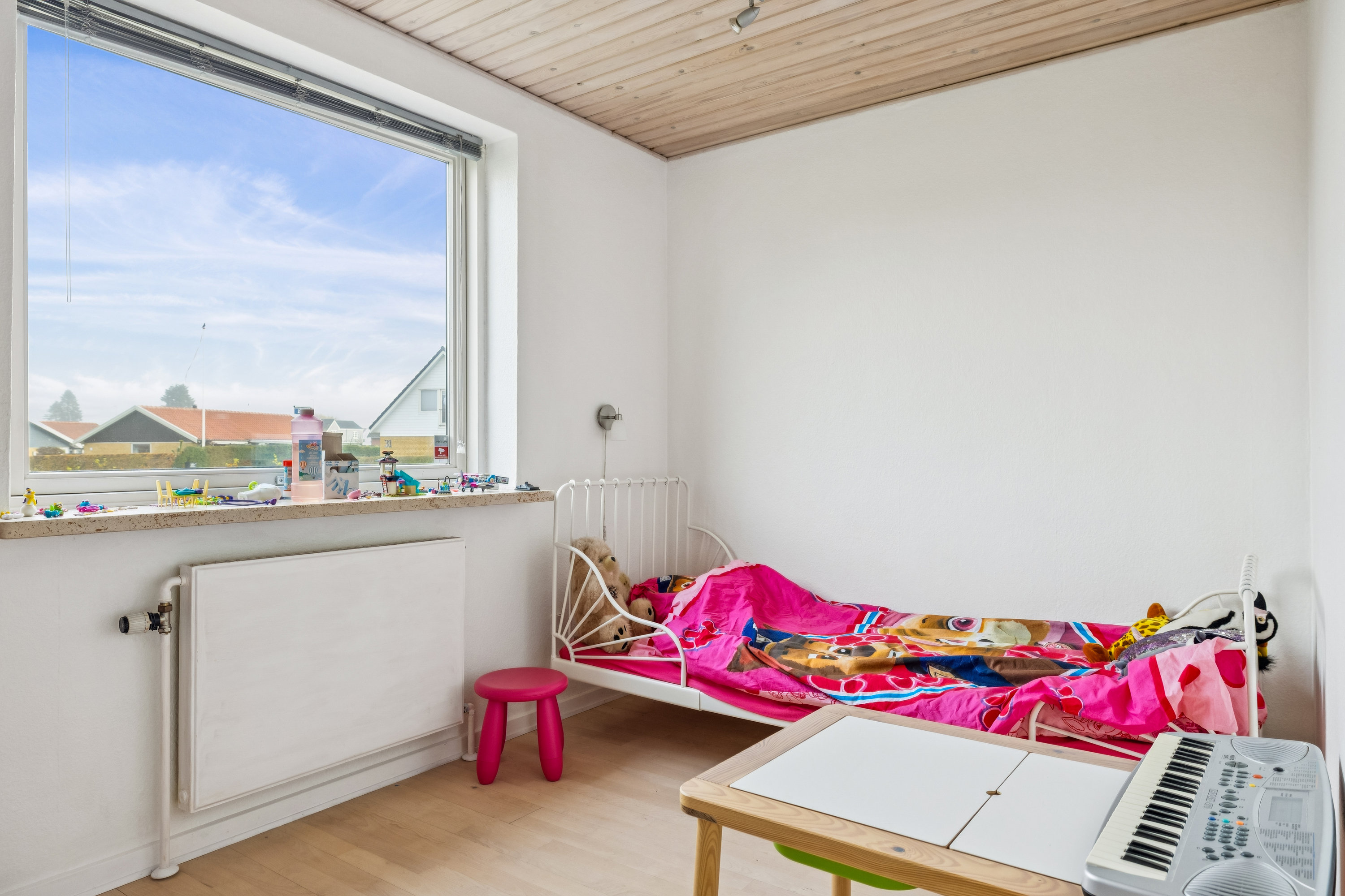 Fremhævet værelse billede i fuldskærmstilstand. Billede af Hjertegræsvej 22, Slukefter, 5210 Odense NV